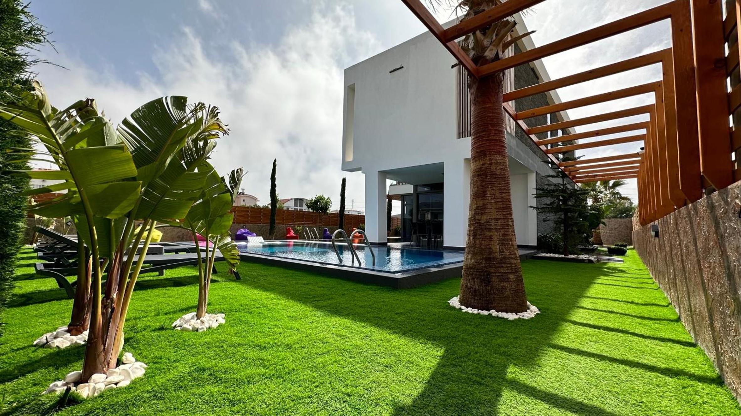 DrVillaSuits Casa Diva view 5