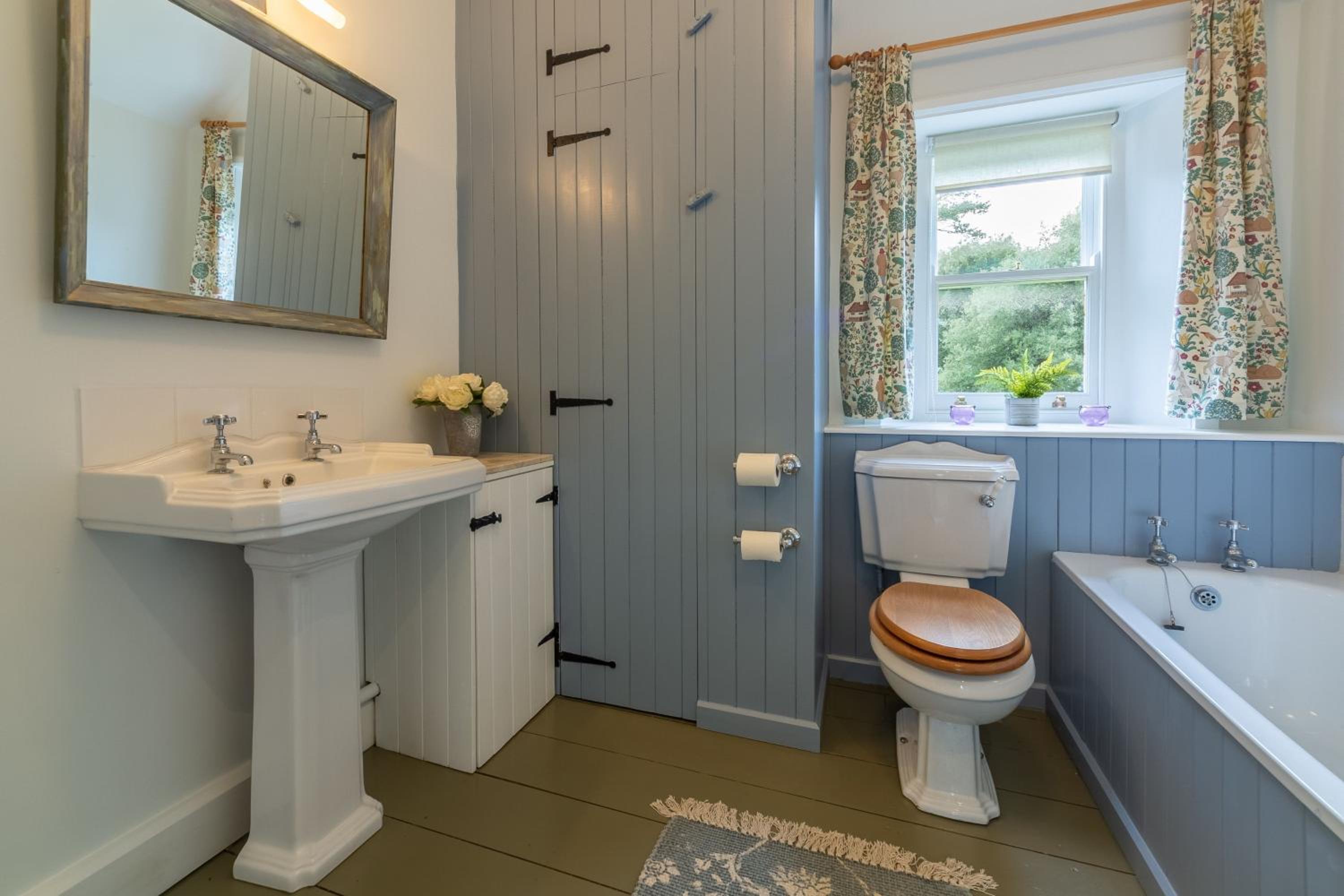 Coachmans Cottage