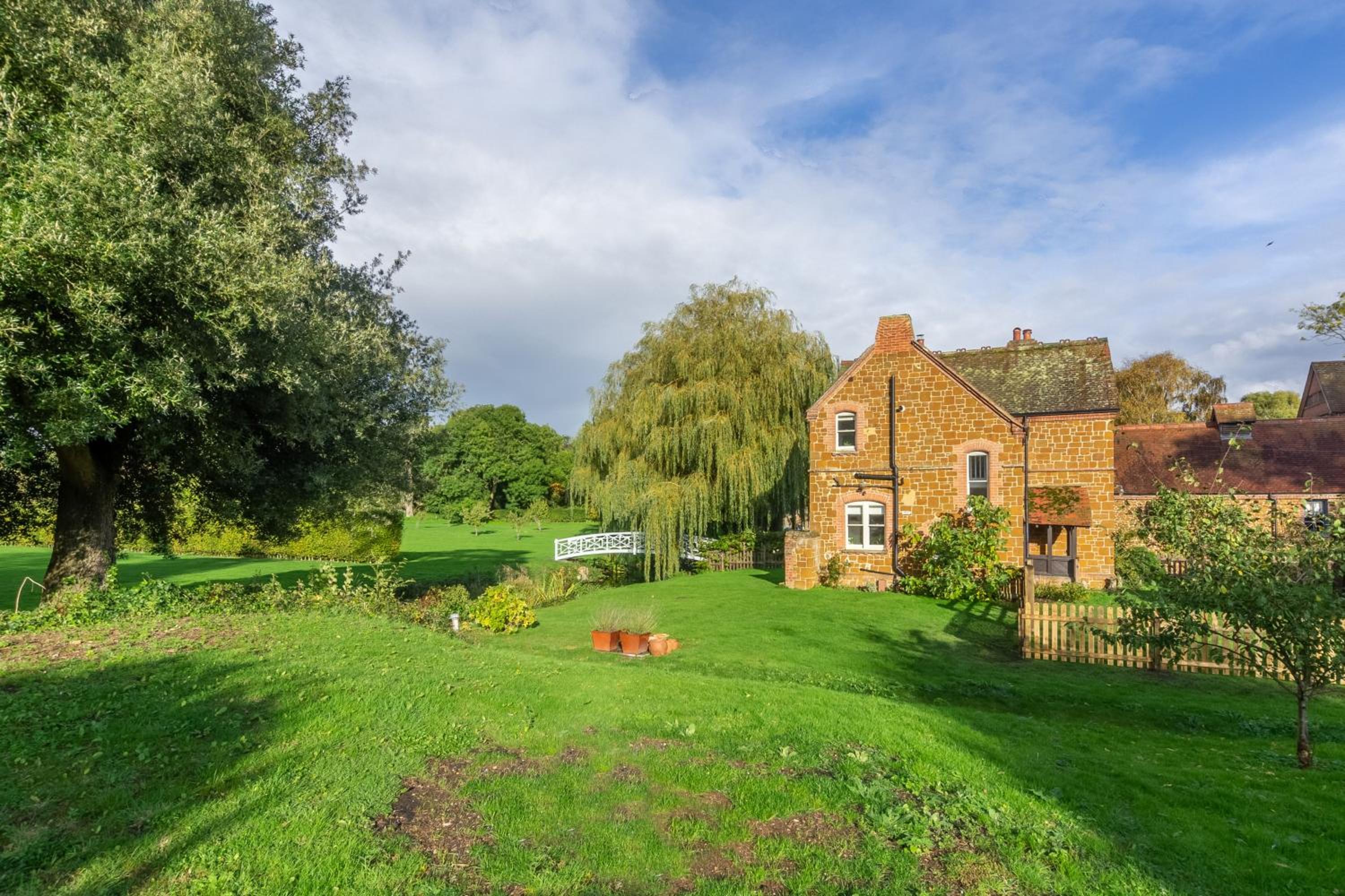 Coachmans Cottage