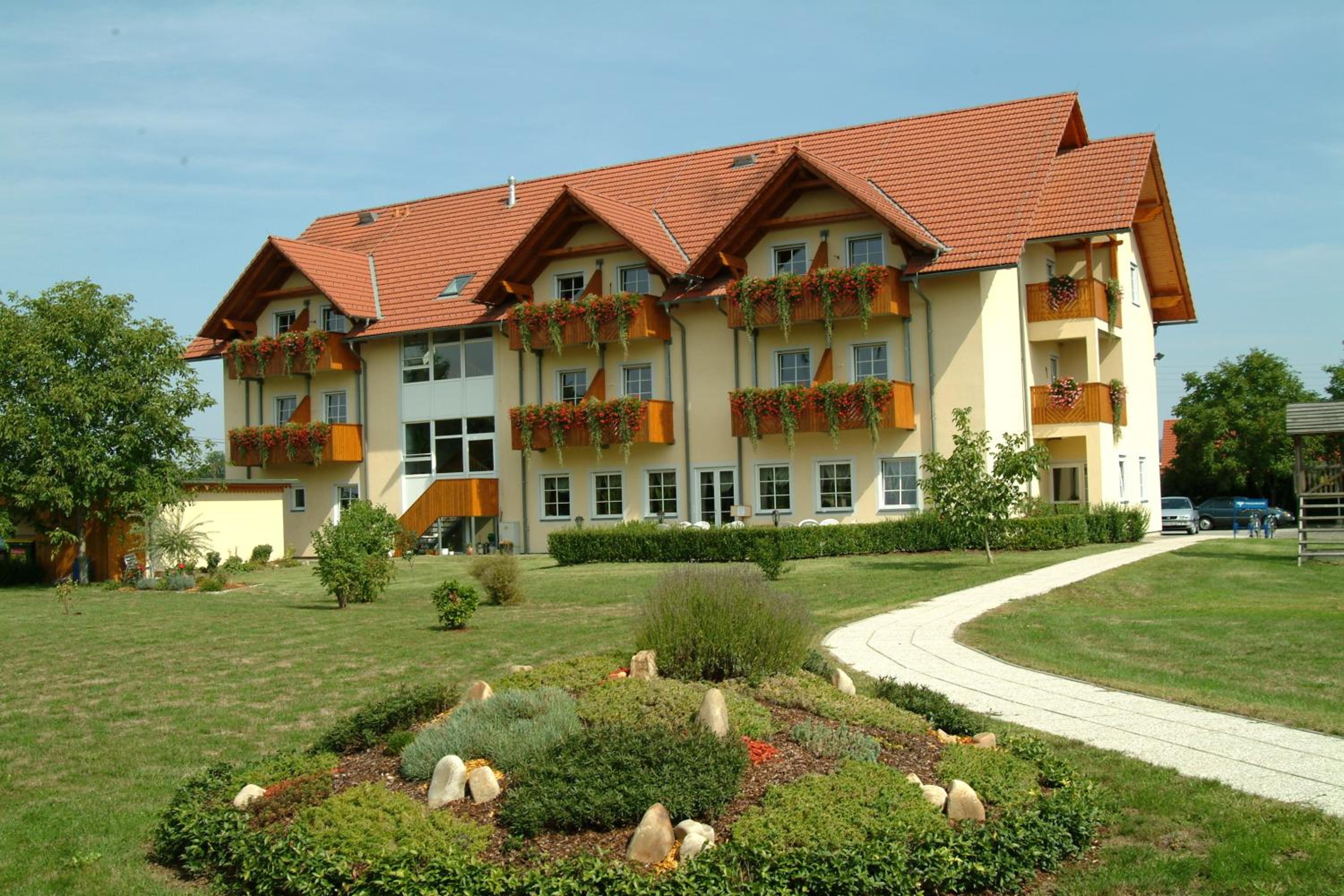 Hotel Radhotel Schischek - Image 1