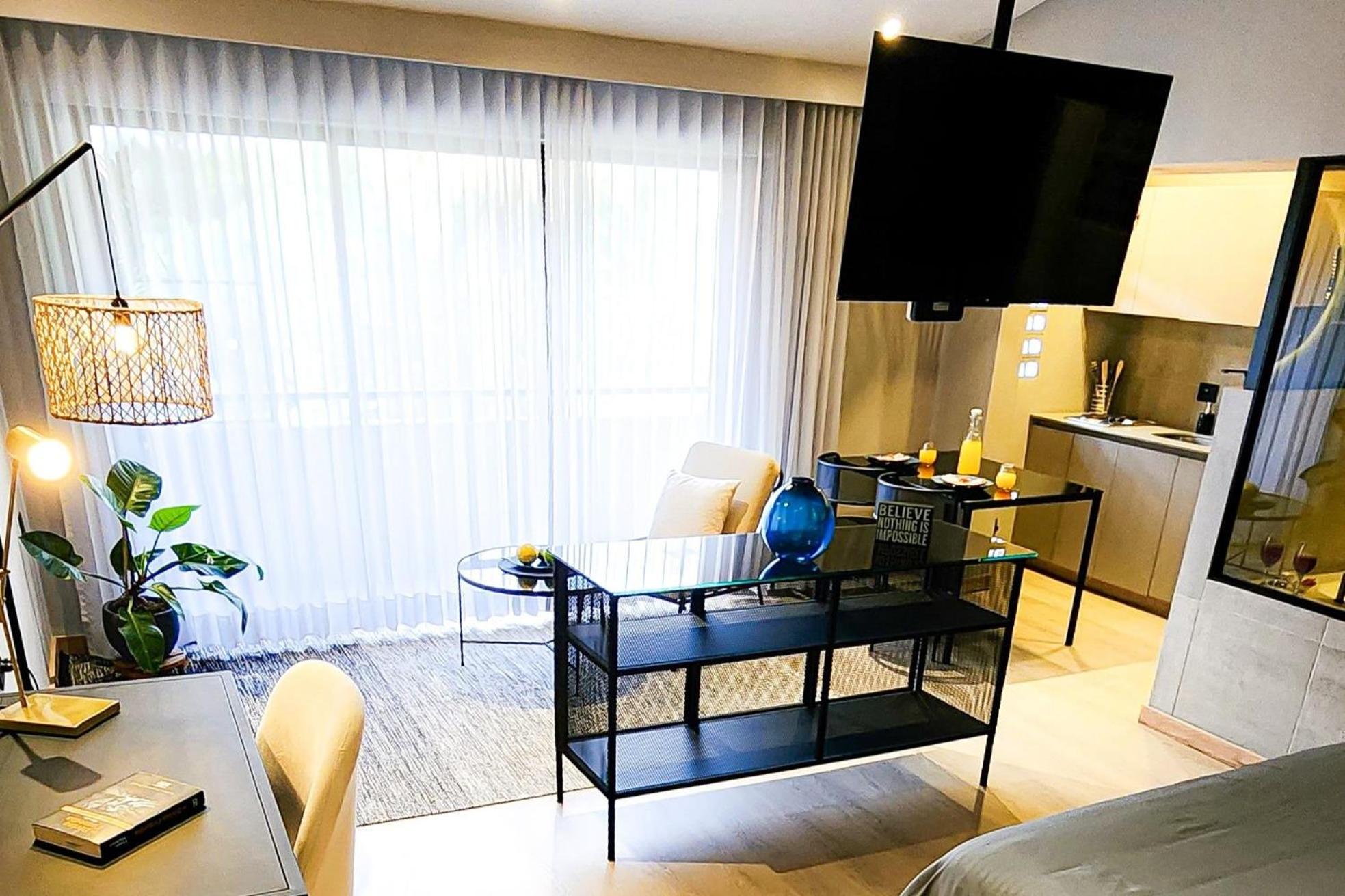 Las Lomas Luxury Lofts