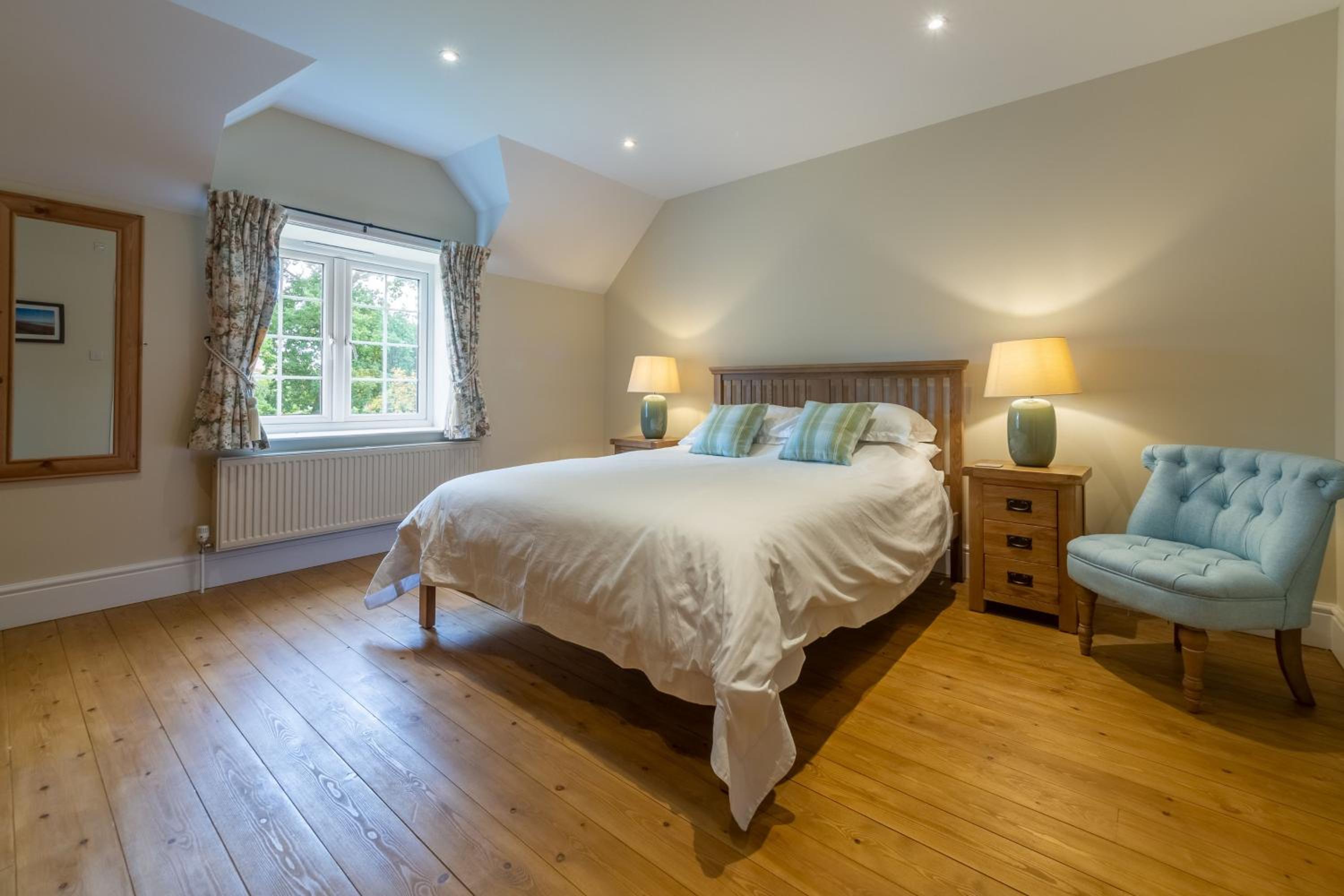 1 Hall Lane Cottages view 4