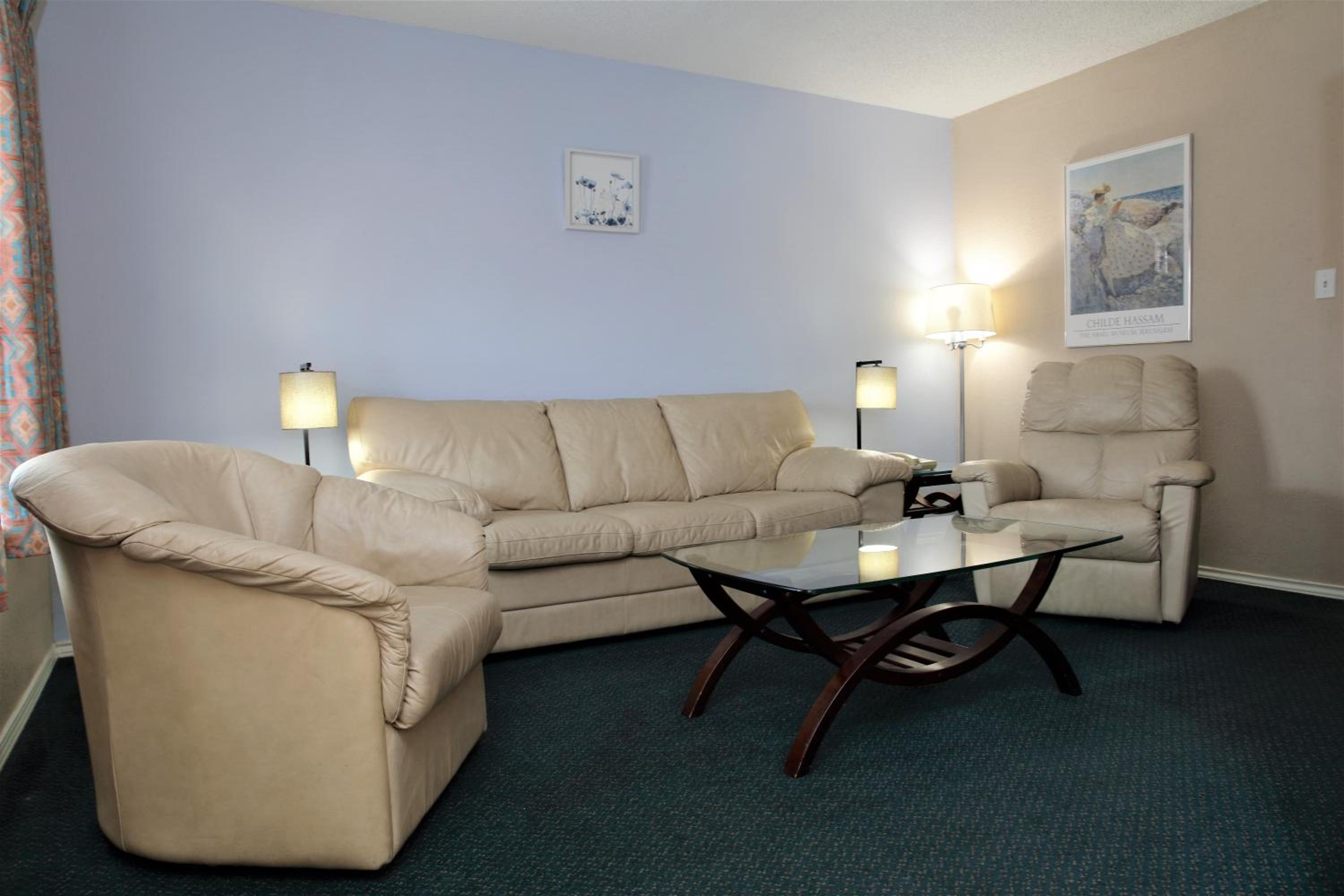 Victoria Palms Inn and Suites - Property Image 57