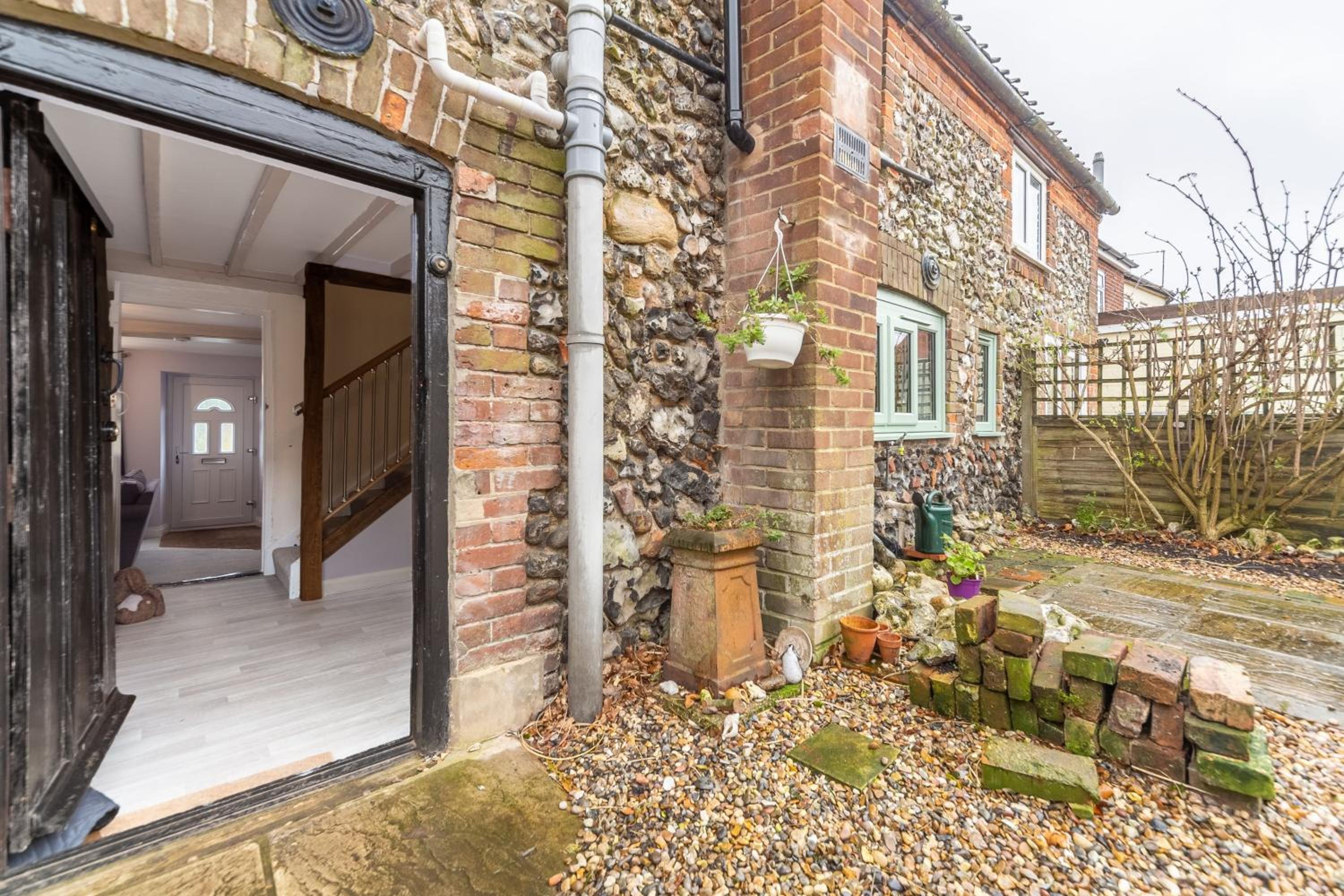Greyhound Cottage