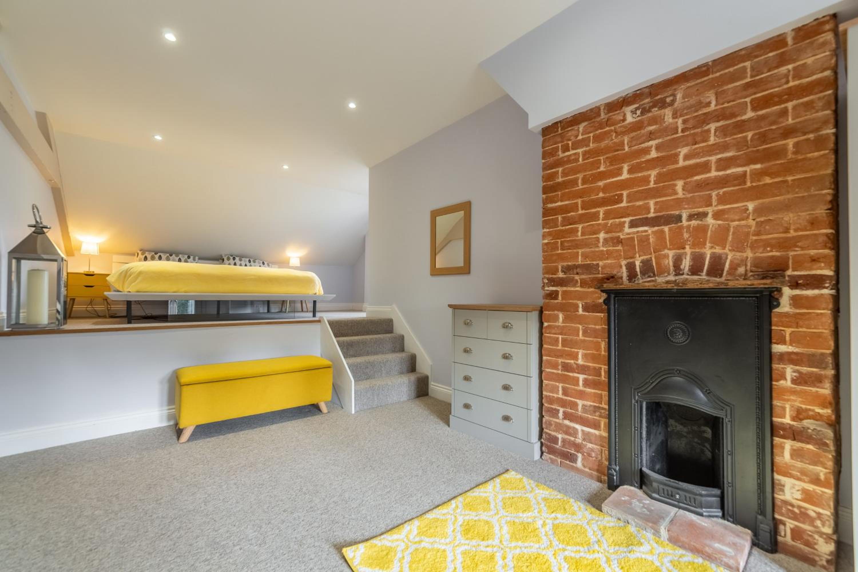 Greyhound Cottage
