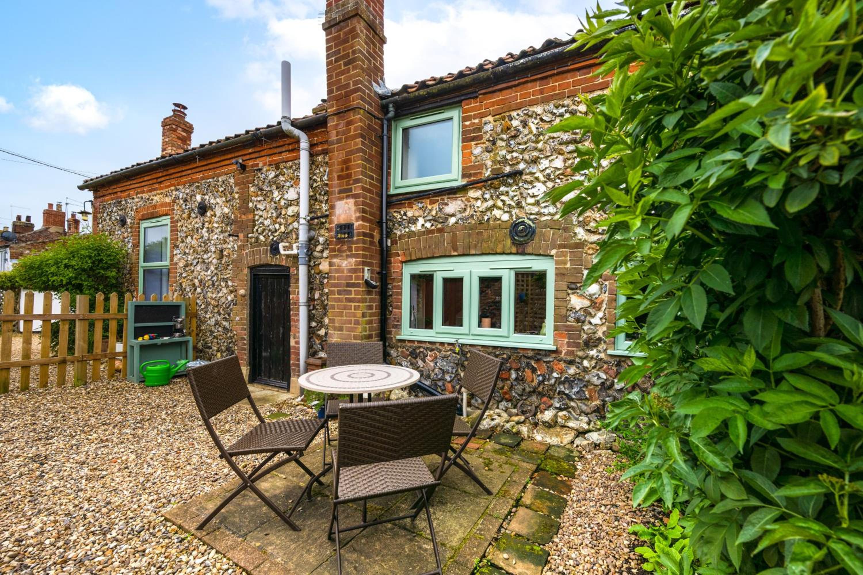 Greyhound Cottage
