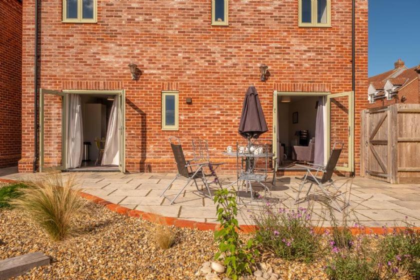 Samphire House