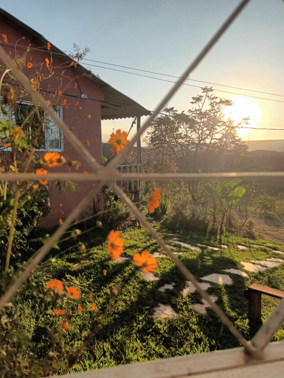 Chalé aconchegante, pertinho da cidade e conectada a natureza