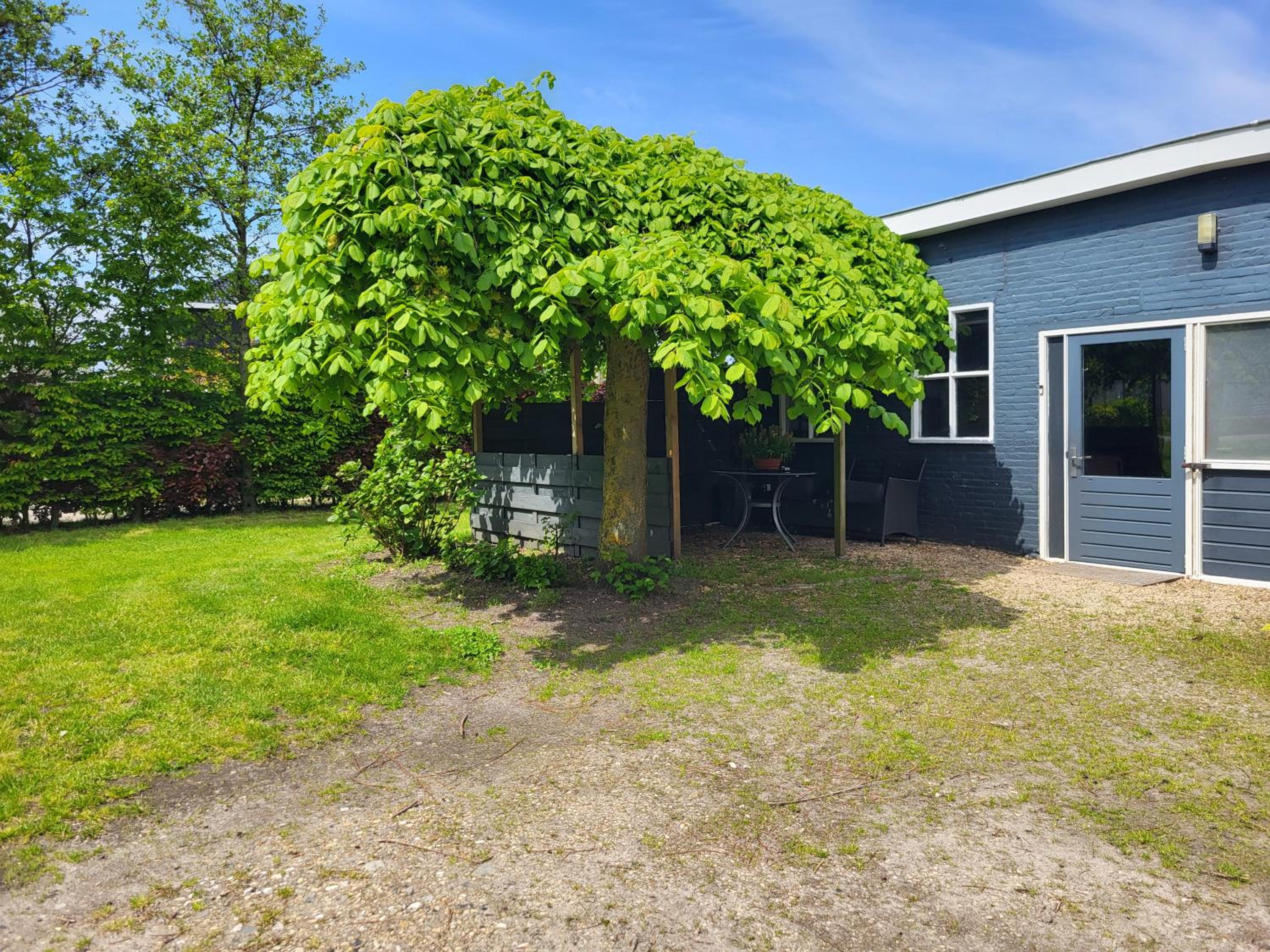 LUXE Bloemenzicht 4 personen, BnB, 10 minuten van zee view 2