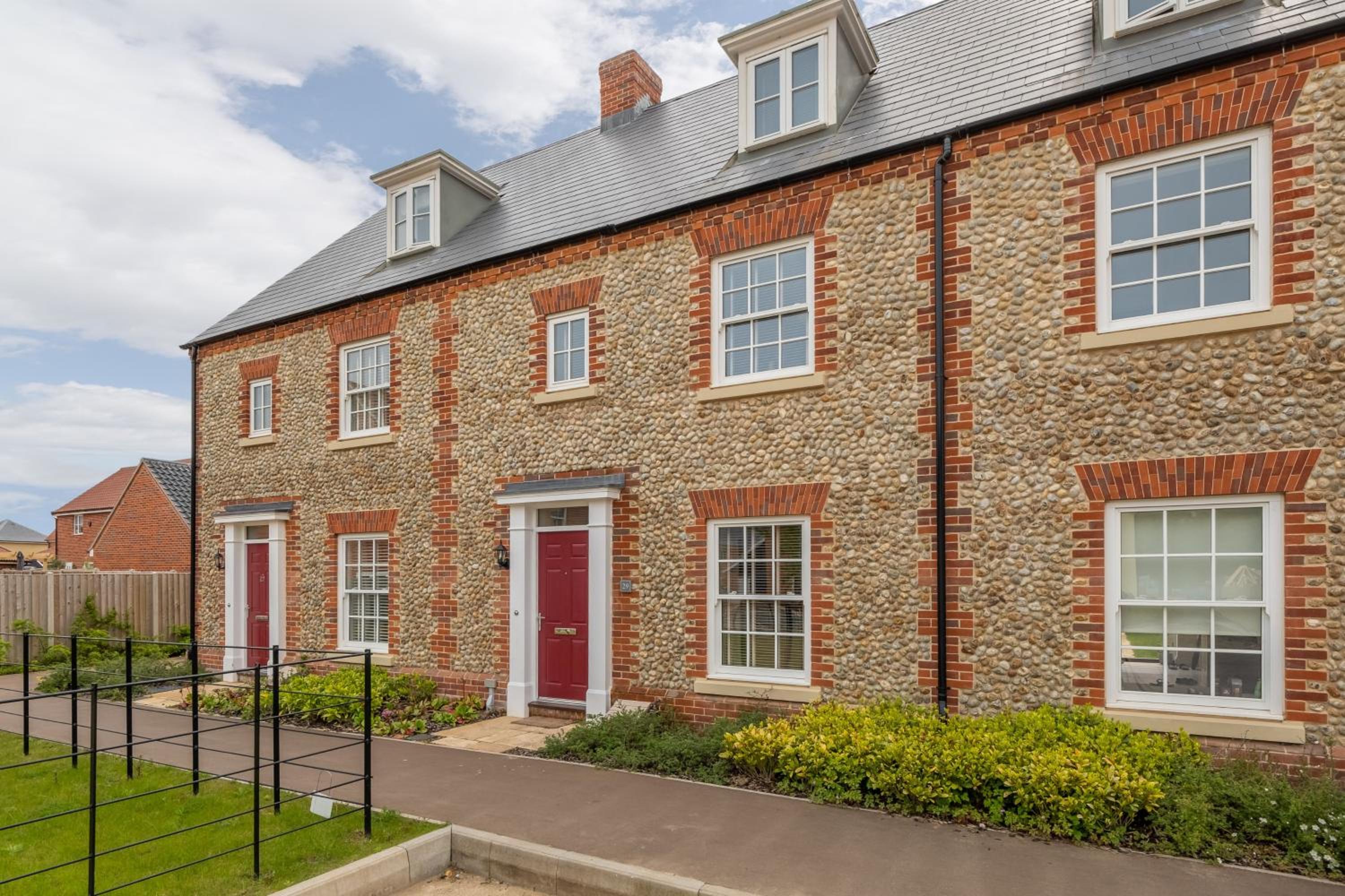 Acorn Cottage H