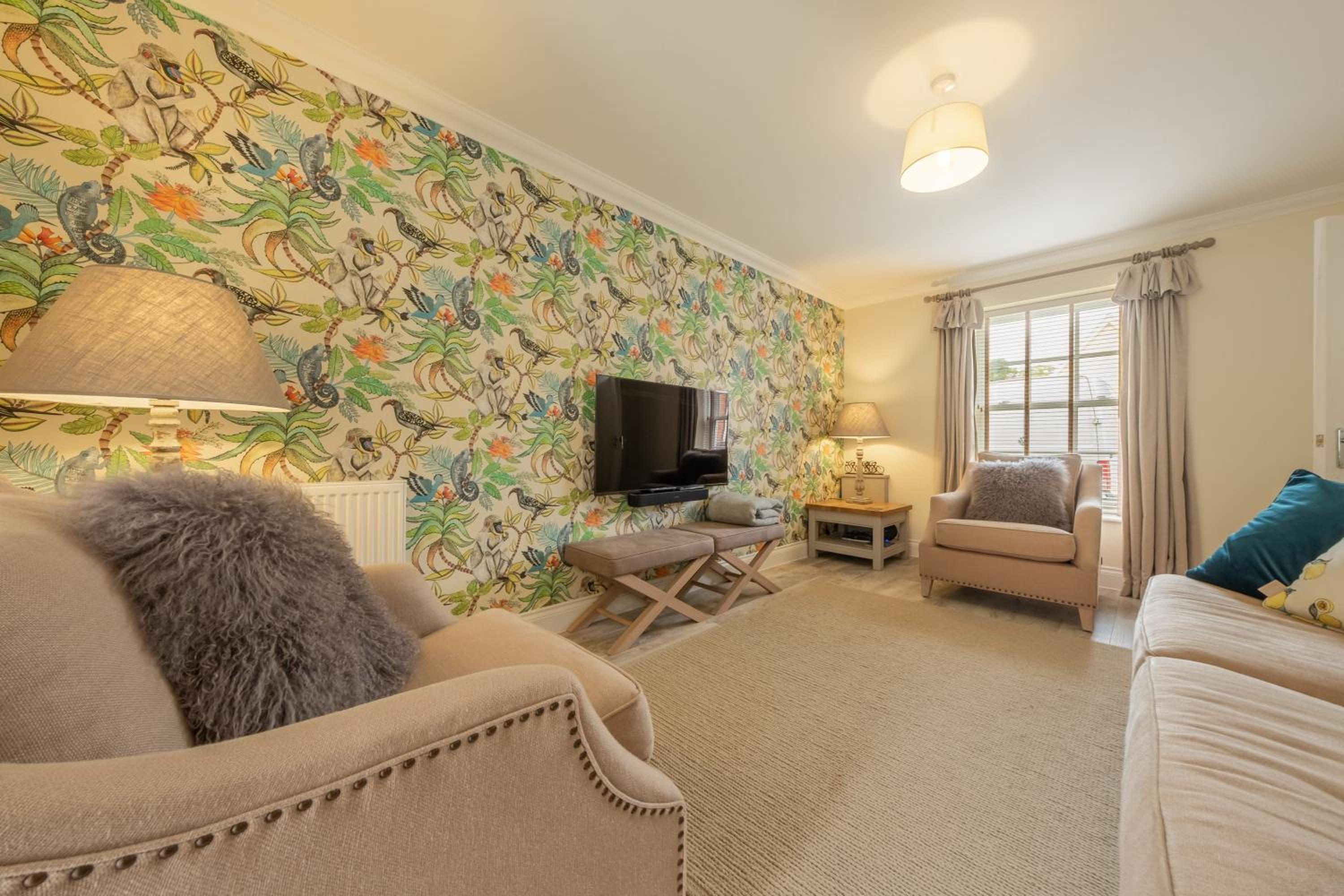 Acorn Cottage H