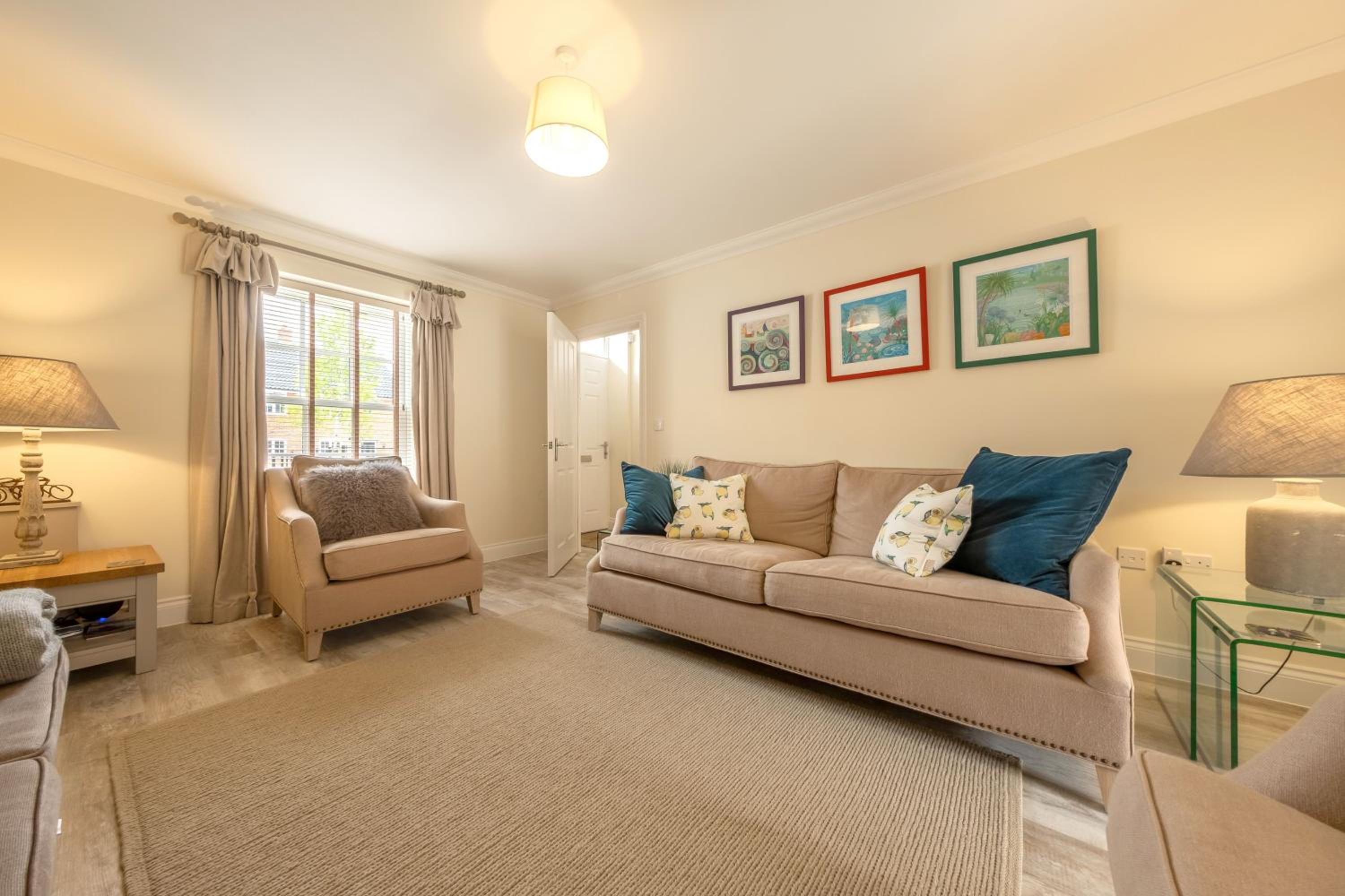Acorn Cottage H