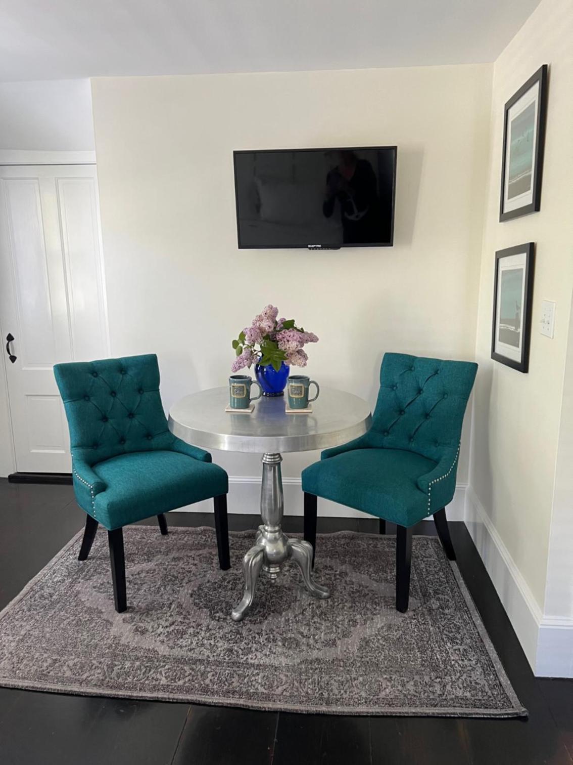 The Platinum Pebble Boutique Inn - Adults Only Property