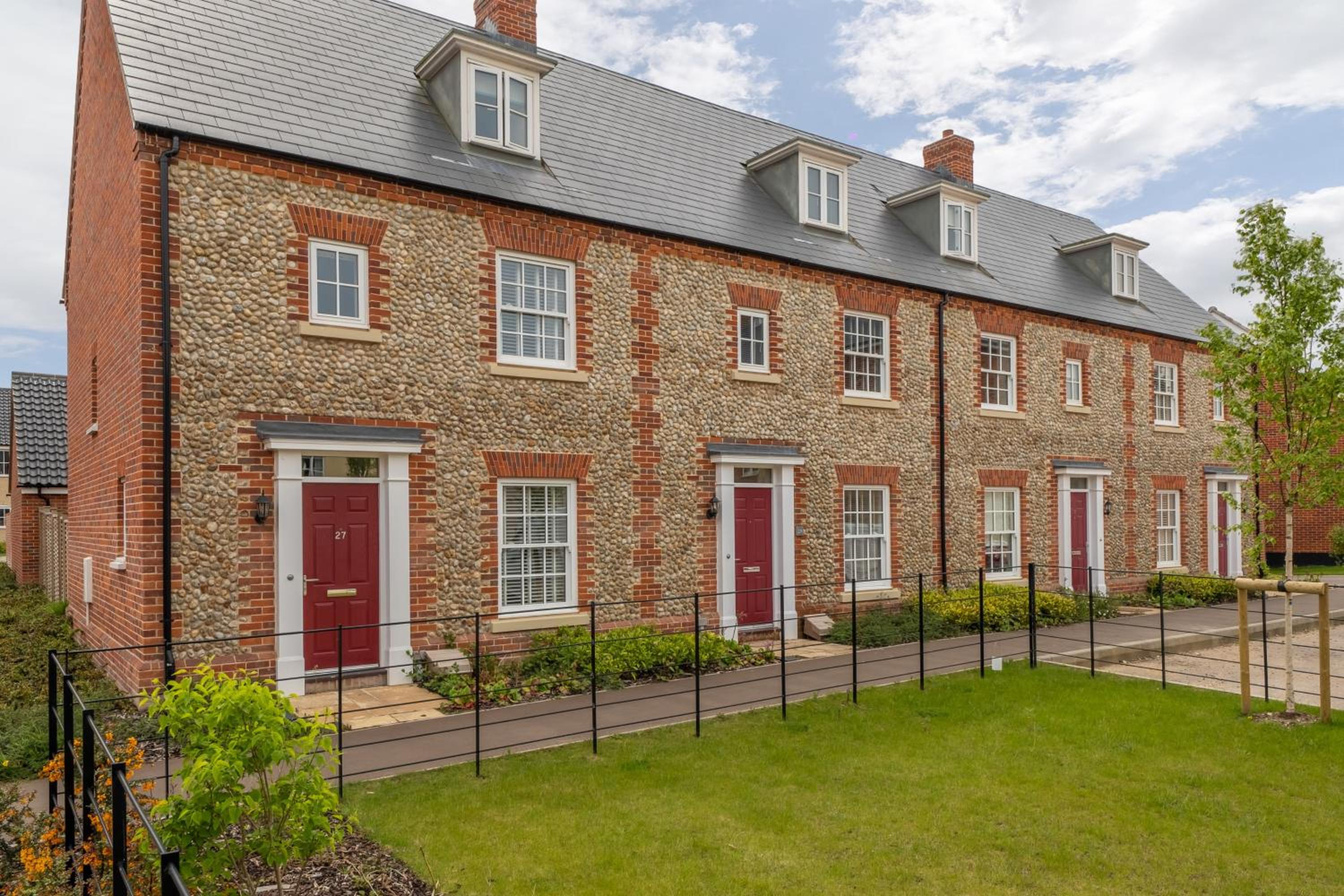 Acorn Cottage H