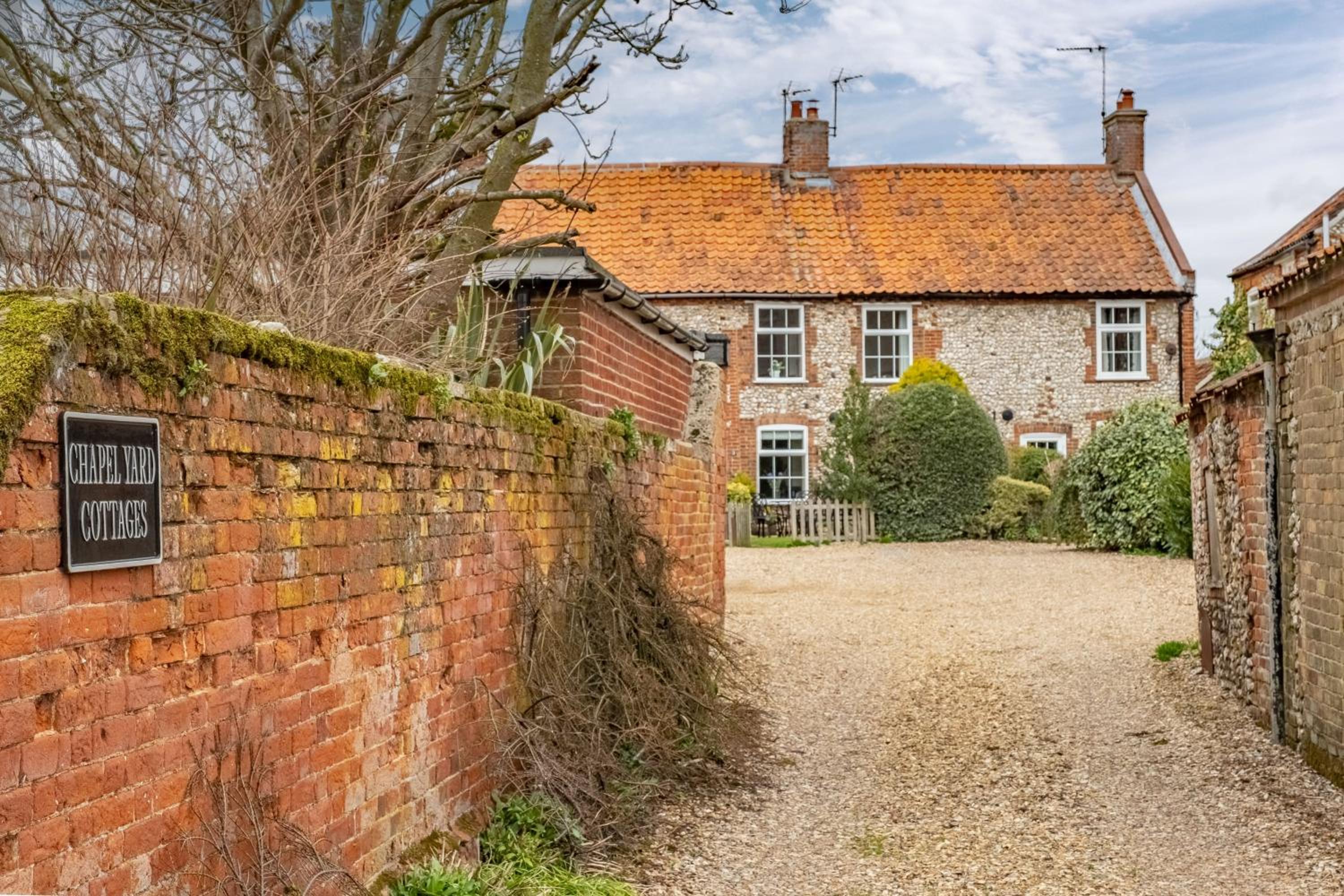 3 Chapel Cottages view 2