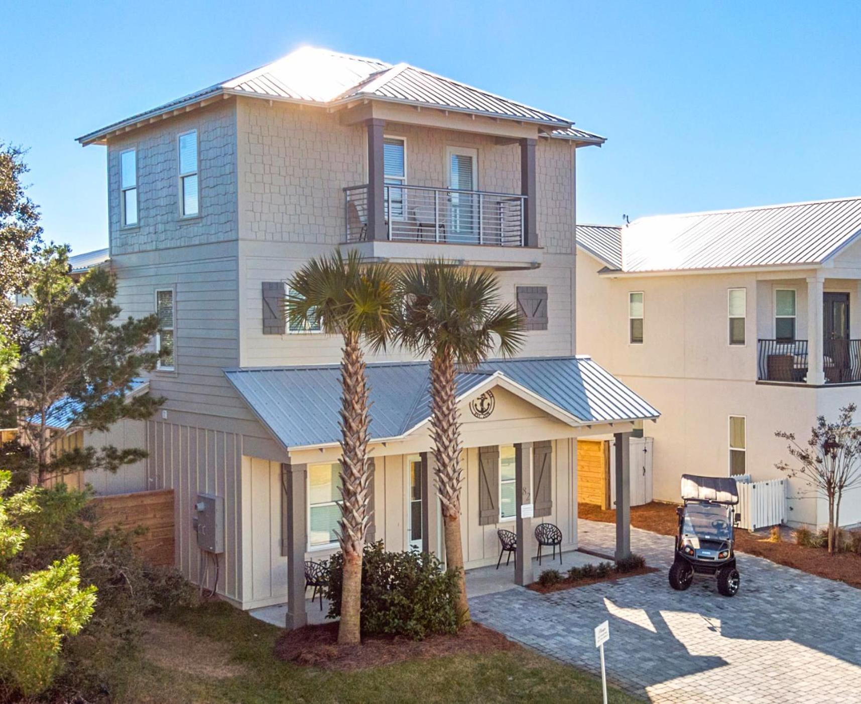 Private Pool Free 6 Seat Golf Cart 4 Min to Beach view 3