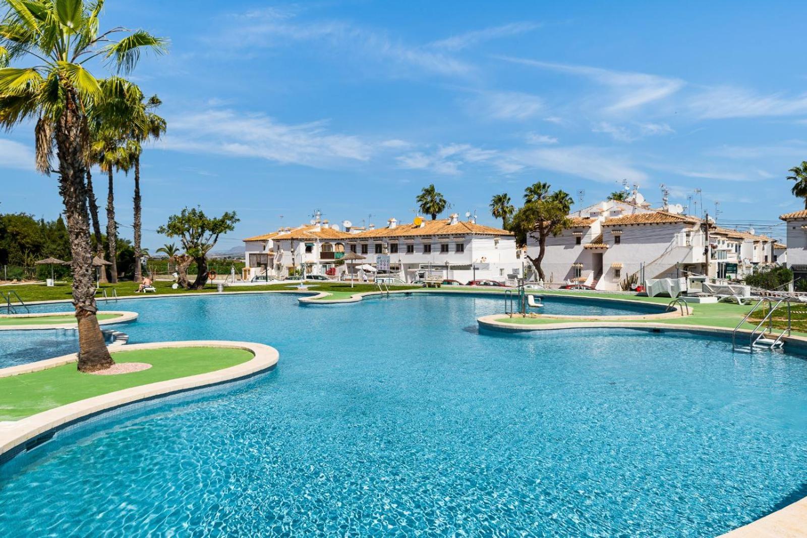 Casa lago jardin