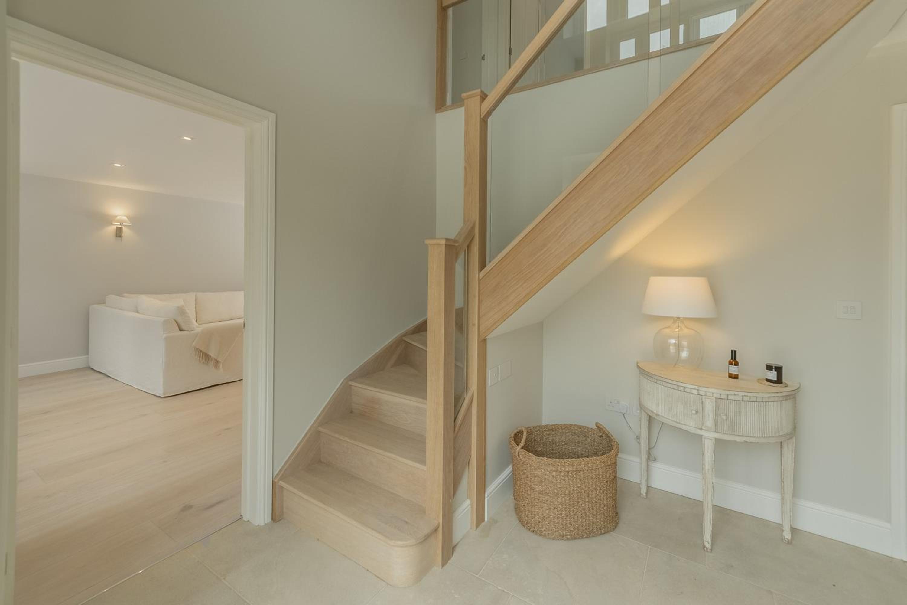 Limestone House 4