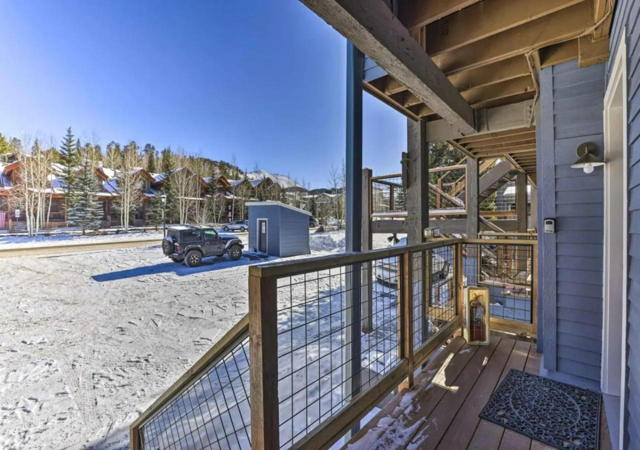 Main Street Breck, Walk Everywhere! view 5
