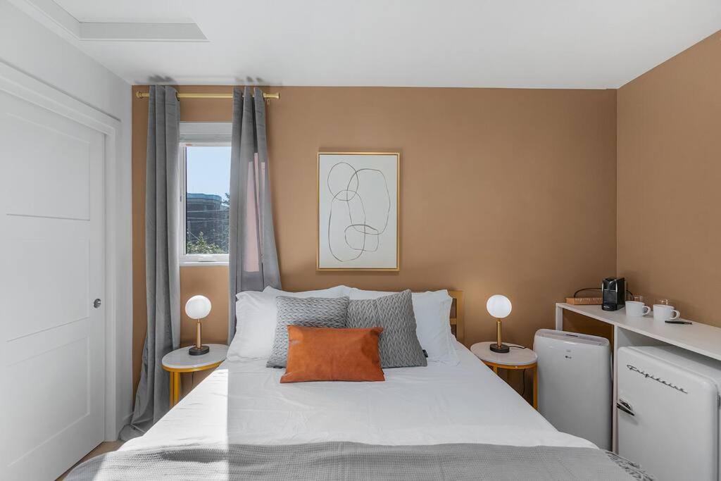Jerry's Sweet Suite - 84 Walkscore 3