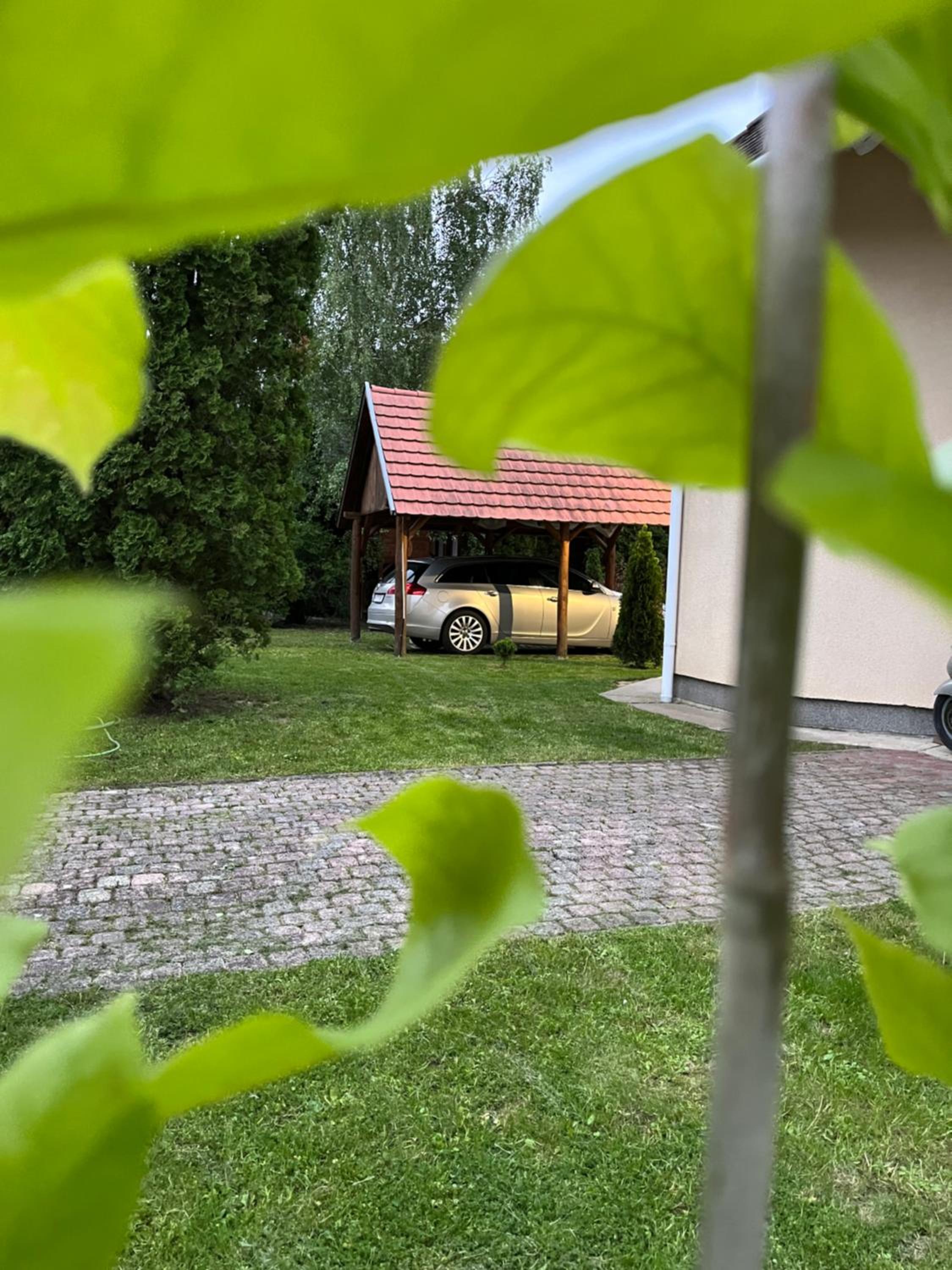 Mol-Ker-Vill Apartment, photo 4