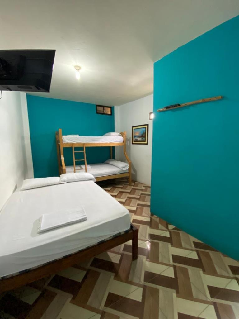 UFO Rooms