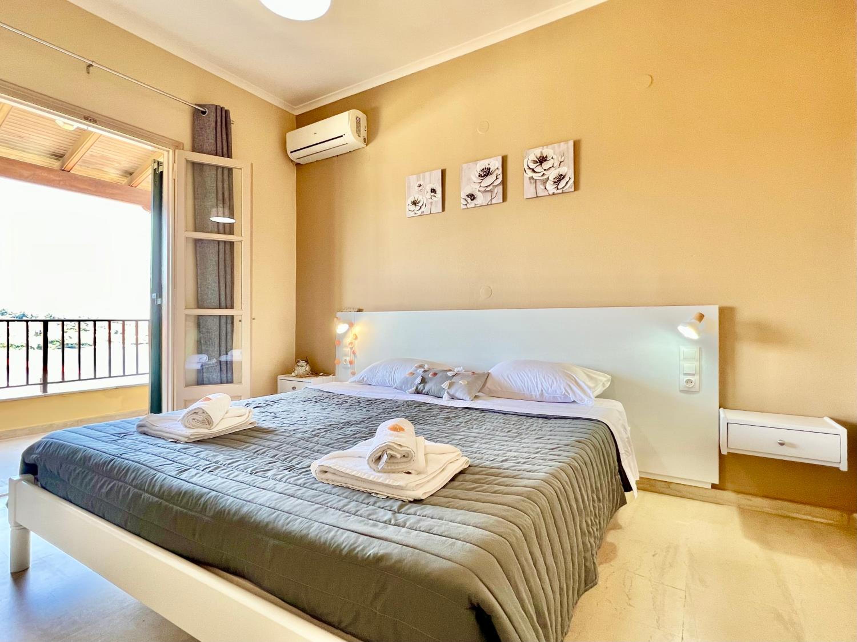 Beachfront Villa Bellevue by DadoVillas
