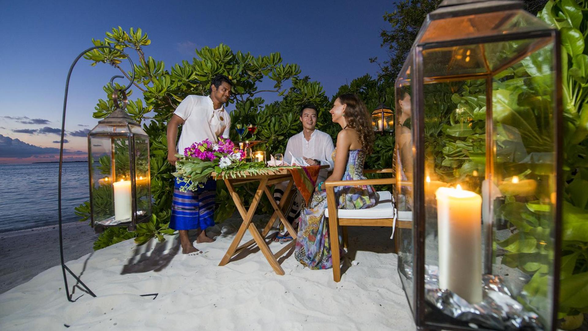 The Barefoot Eco Hotel