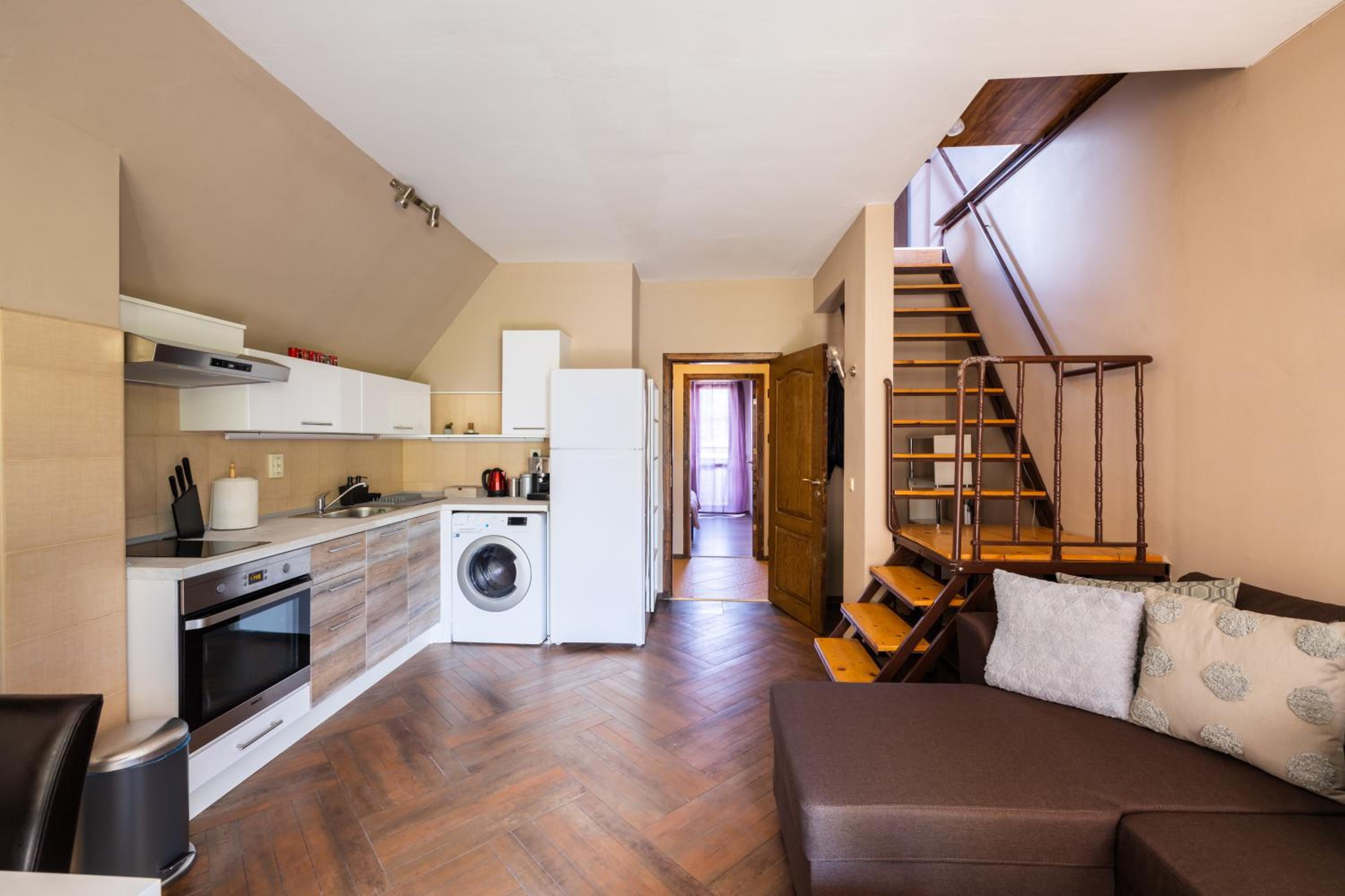 Quiet Maisonette メ Free Parking