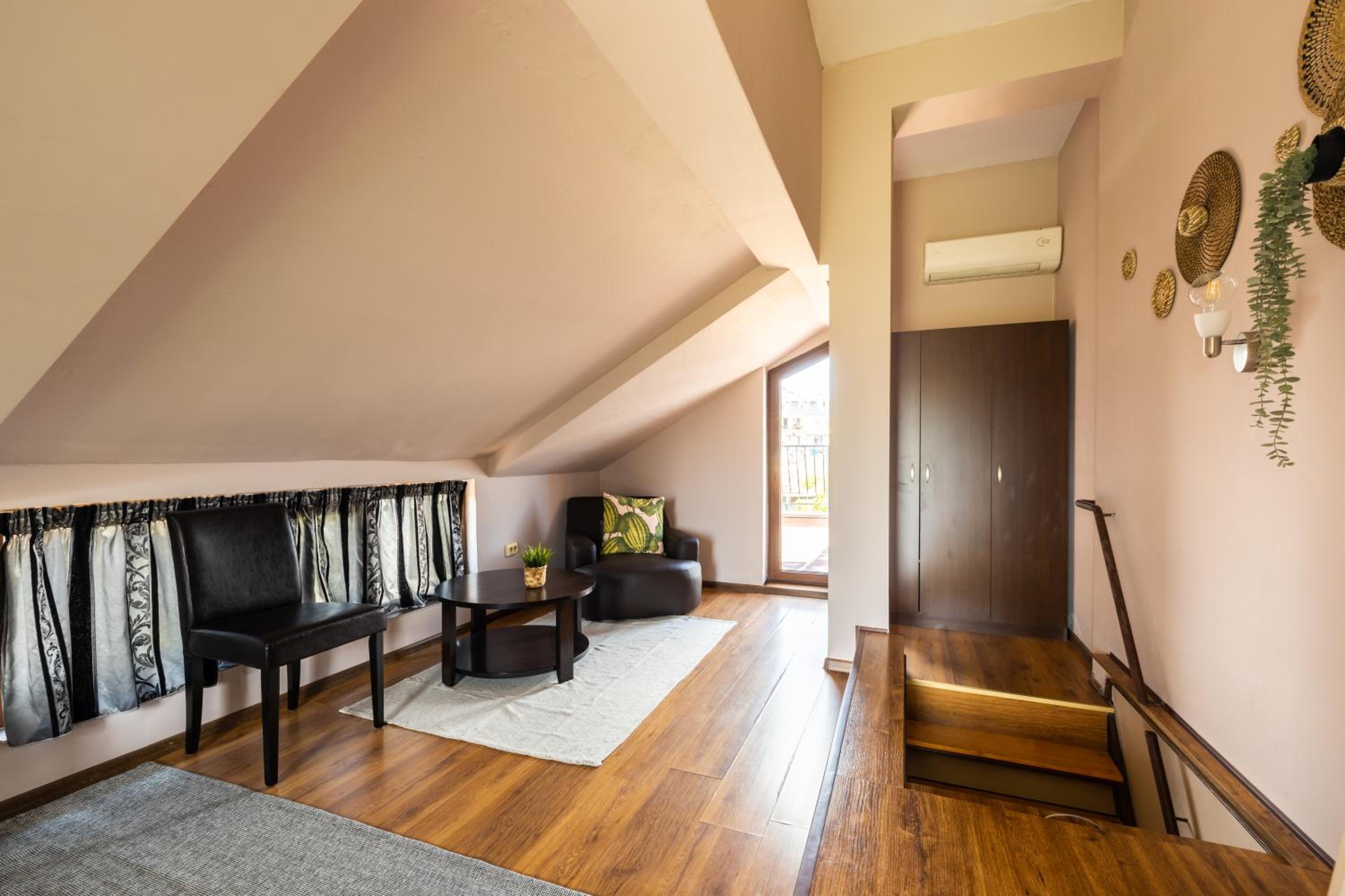 Quiet Maisonette メ Free Parking