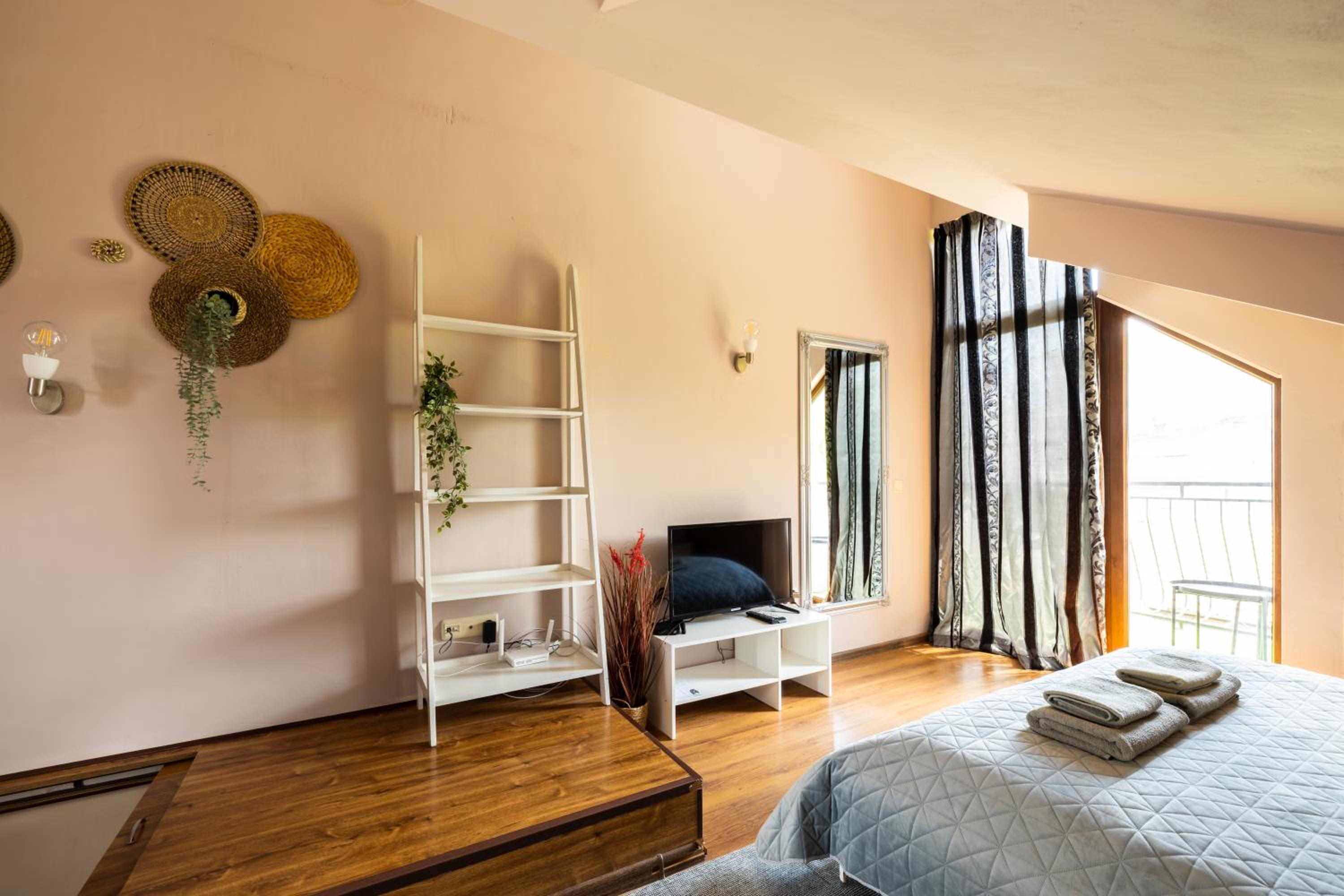 Quiet Maisonette メ Free Parking