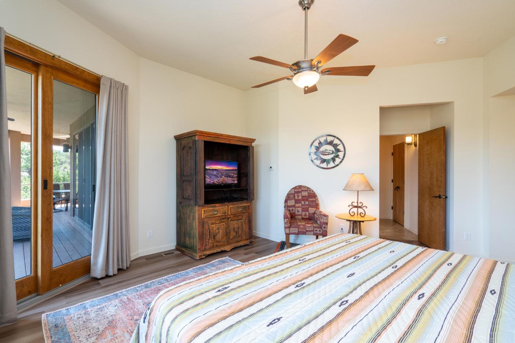 Moon Shine Manor view 4