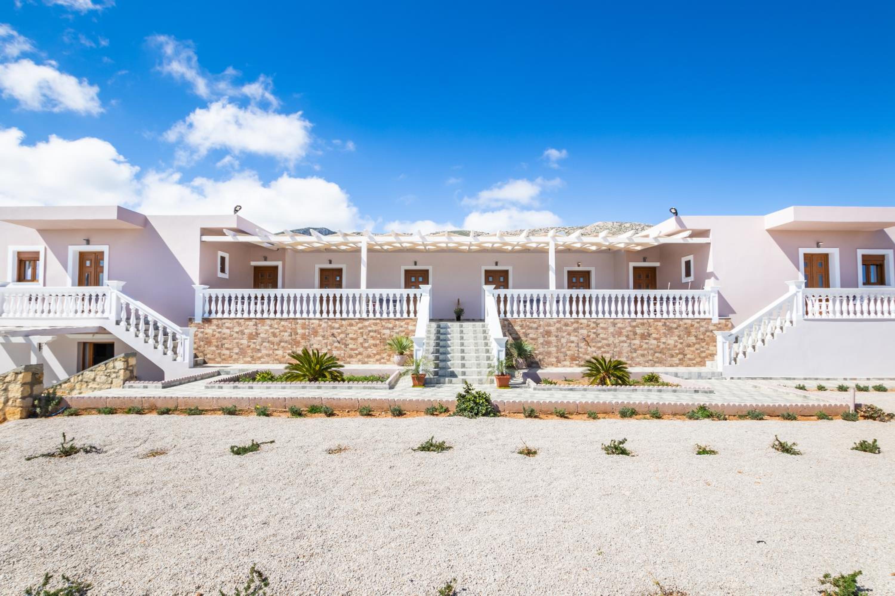 Enalia Suites
