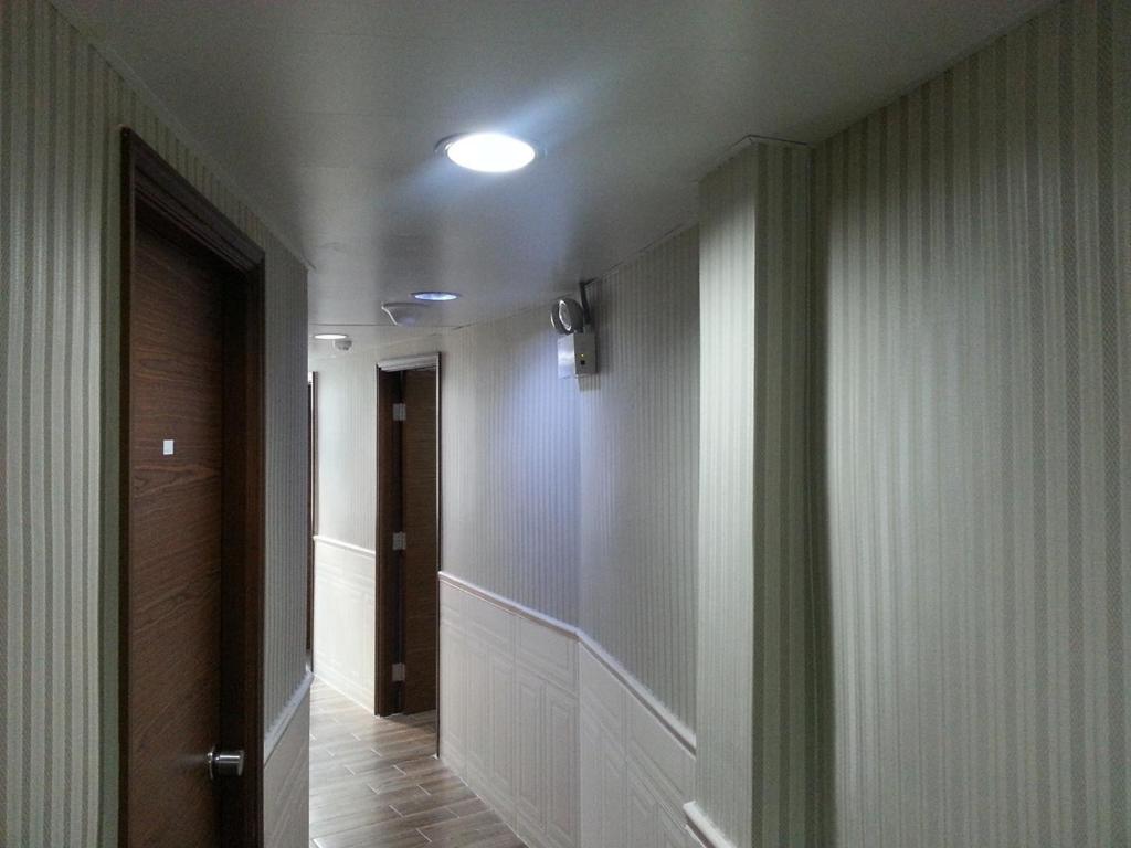 K & B Hostel
