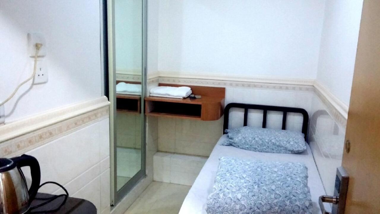 K & B Hostel