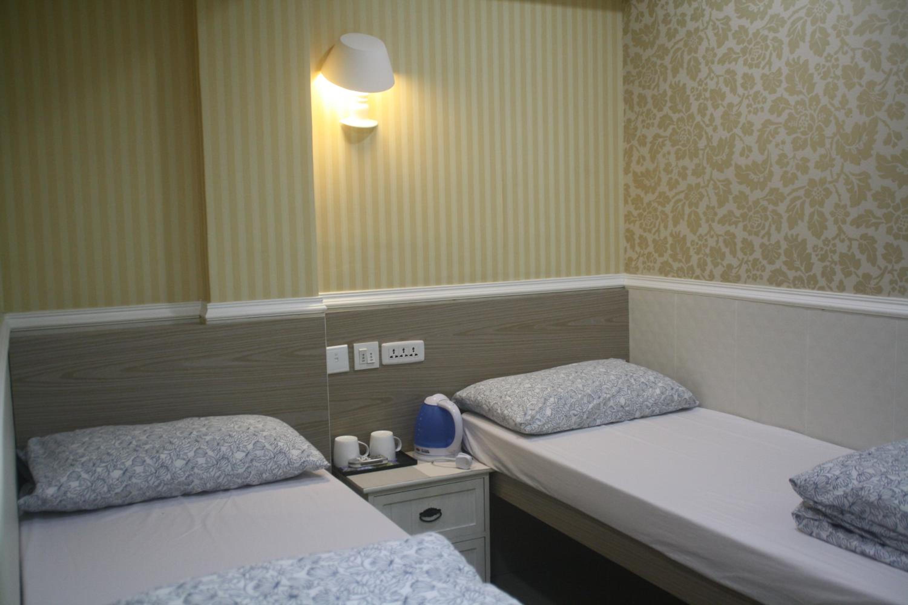 K & B Hostel