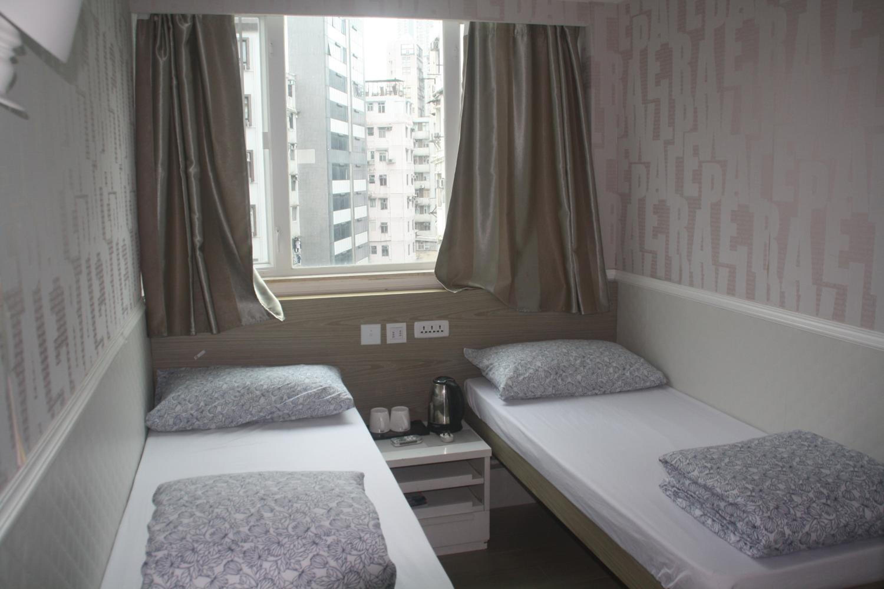 K & B Hostel