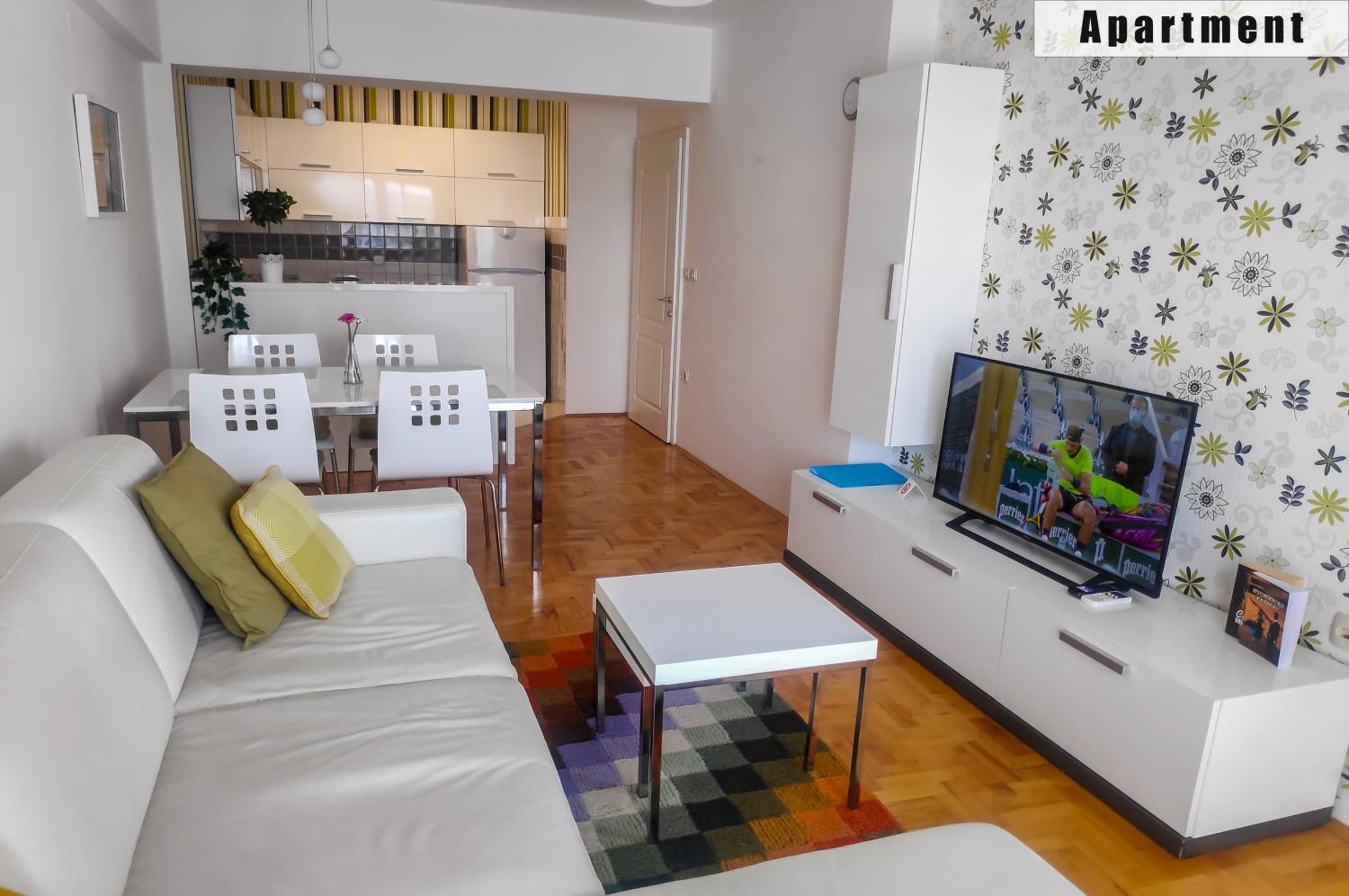 Apartments FANTASY with Free Parking view 4