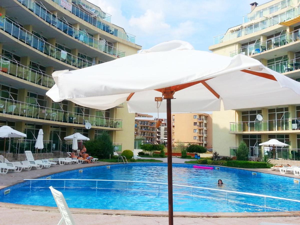 Julia Family - Menada Apartments