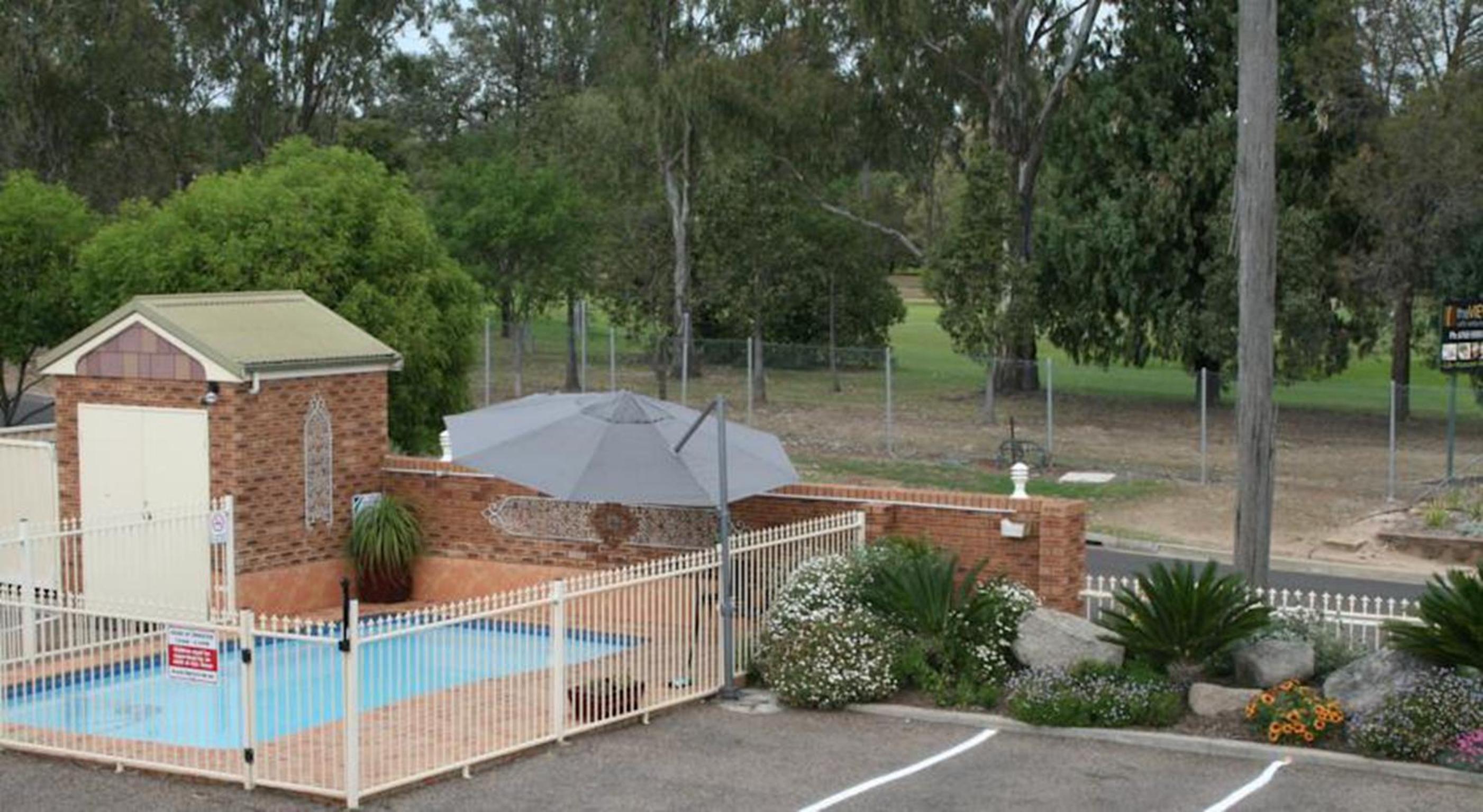 Golf Links Motel