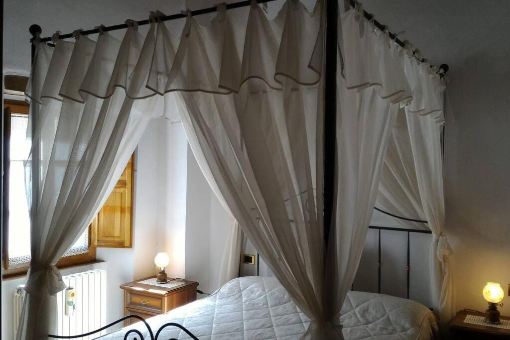 Casa in Borgo Medievale in Toscana view 3