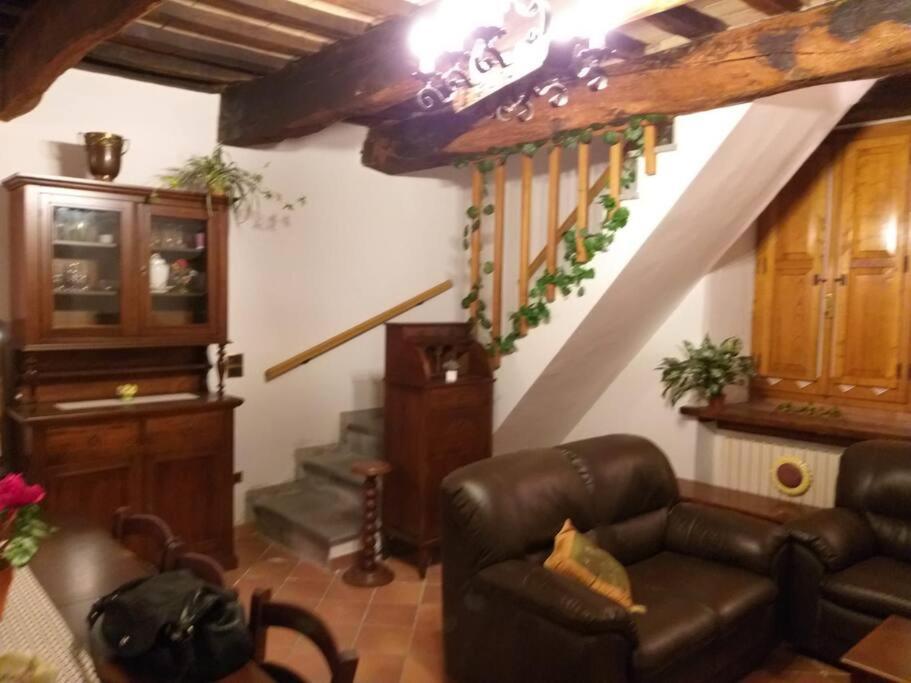Casa in Borgo Medievale in Toscana view 5