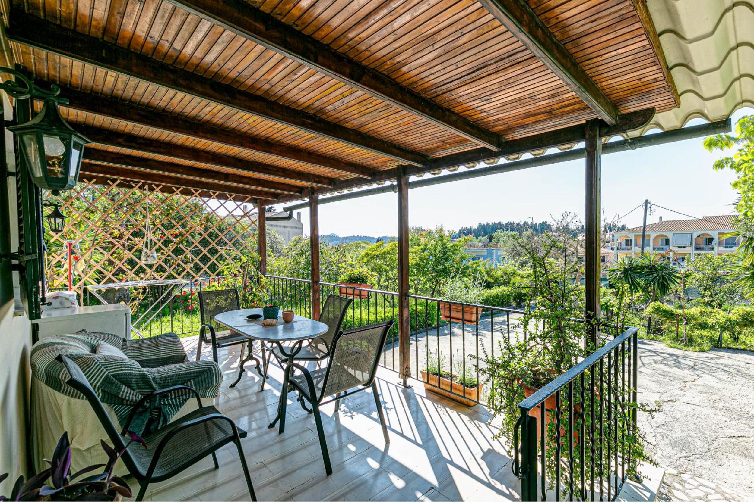 Eutuxia House
