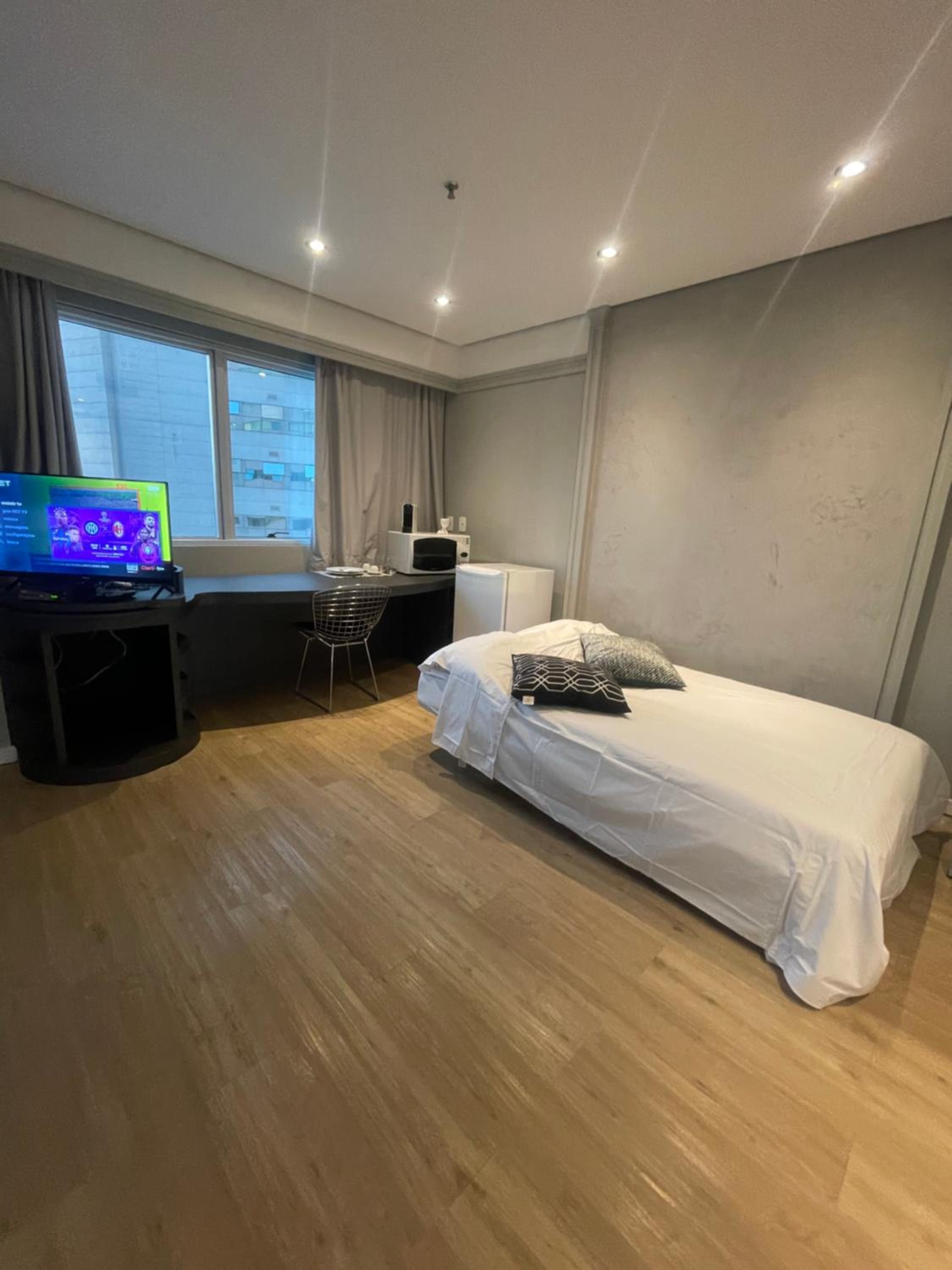 FLAT NA VILA OLÍMPIA ! ÓTIMA OPÇÃO !