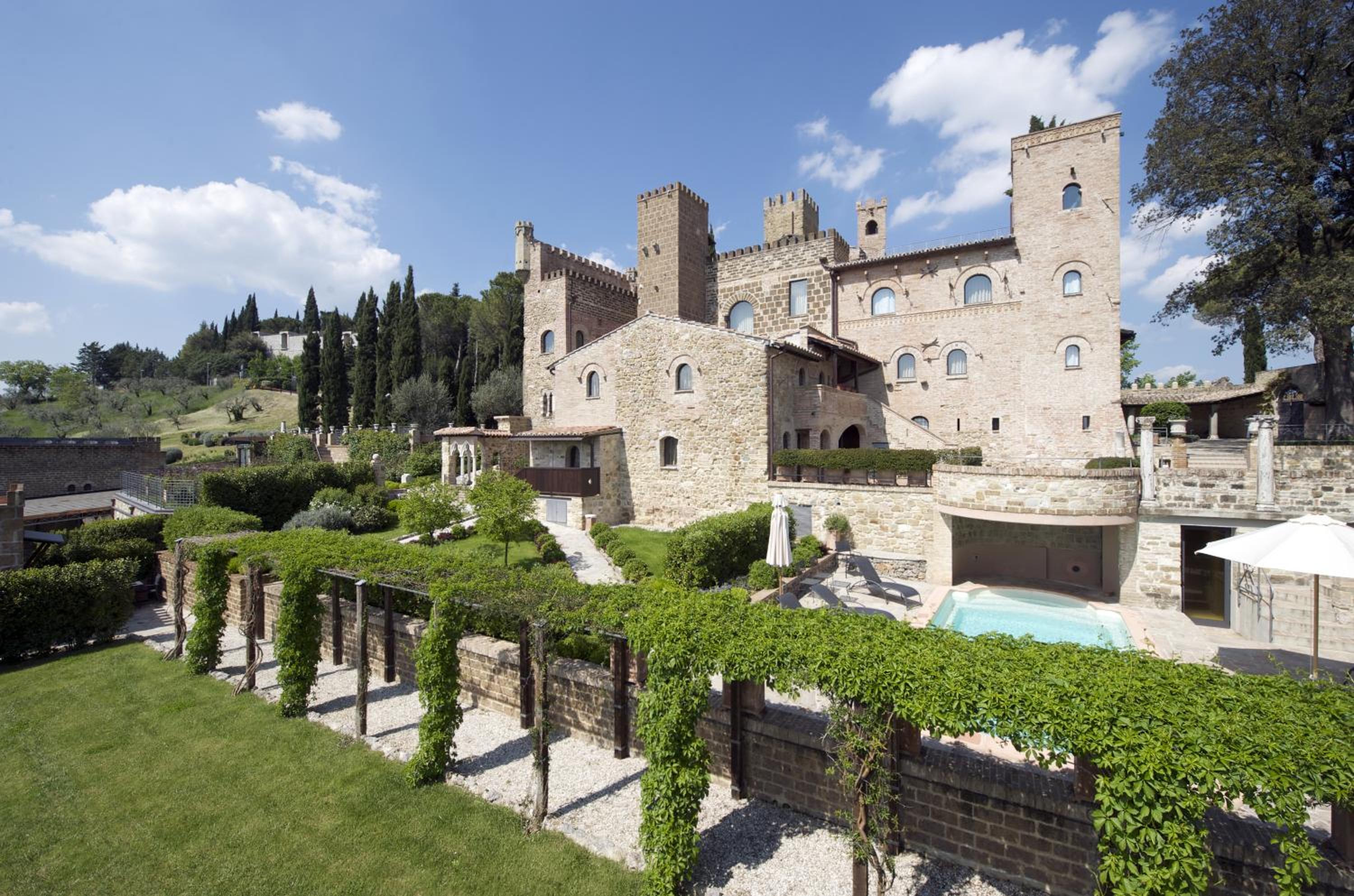 Hotel Castello Di Monterone - Image 1