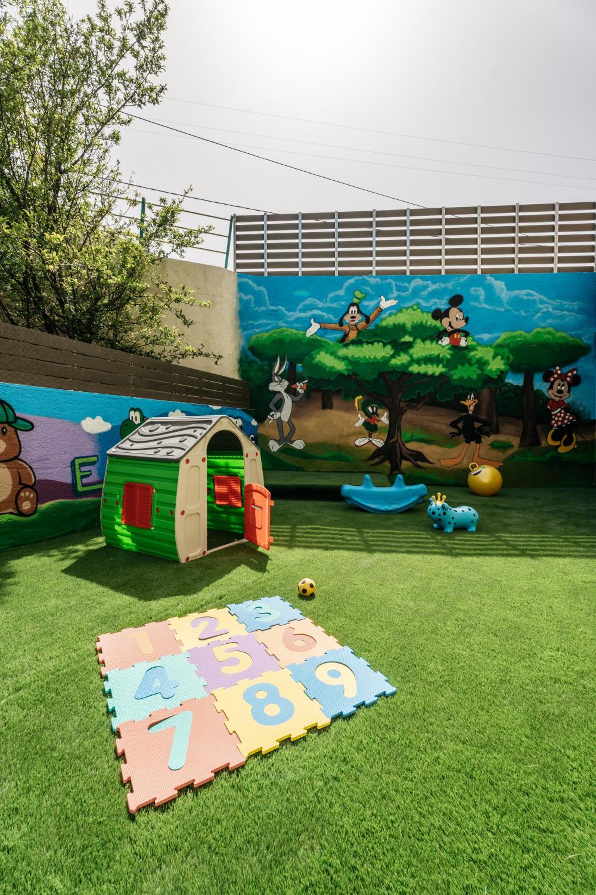 activities & amenities