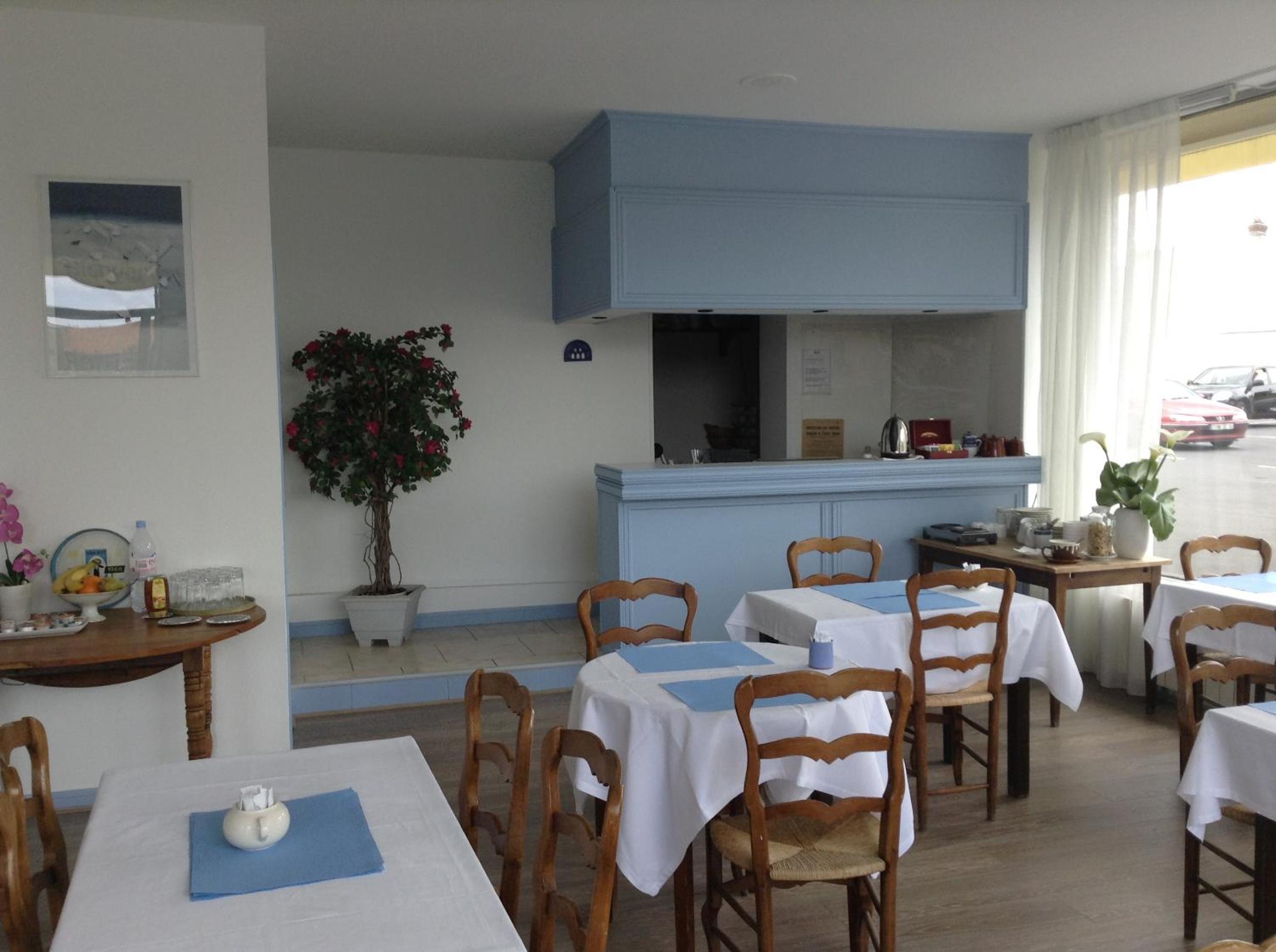 Cabourg Vacations - Hotel Du Parc - Property Image 8