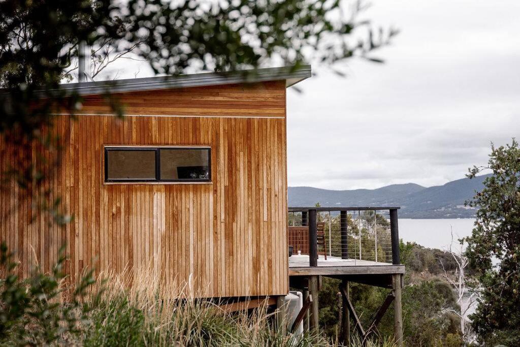 Island Home in Killora Bay