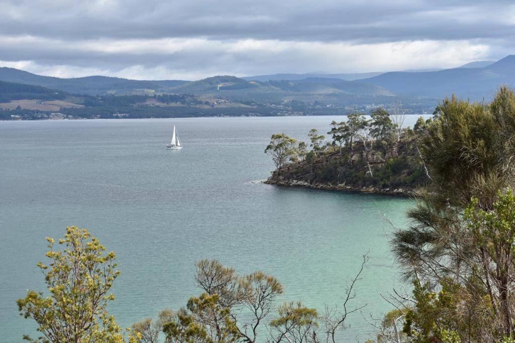 Island Home in Killora Bay