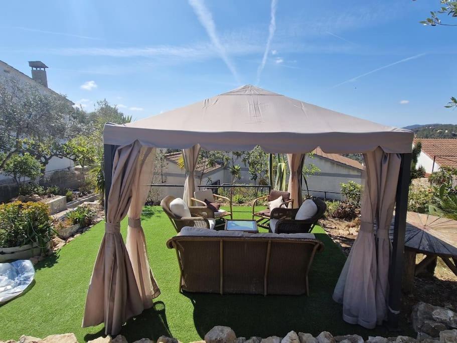 Le Petit Paradis Olivella